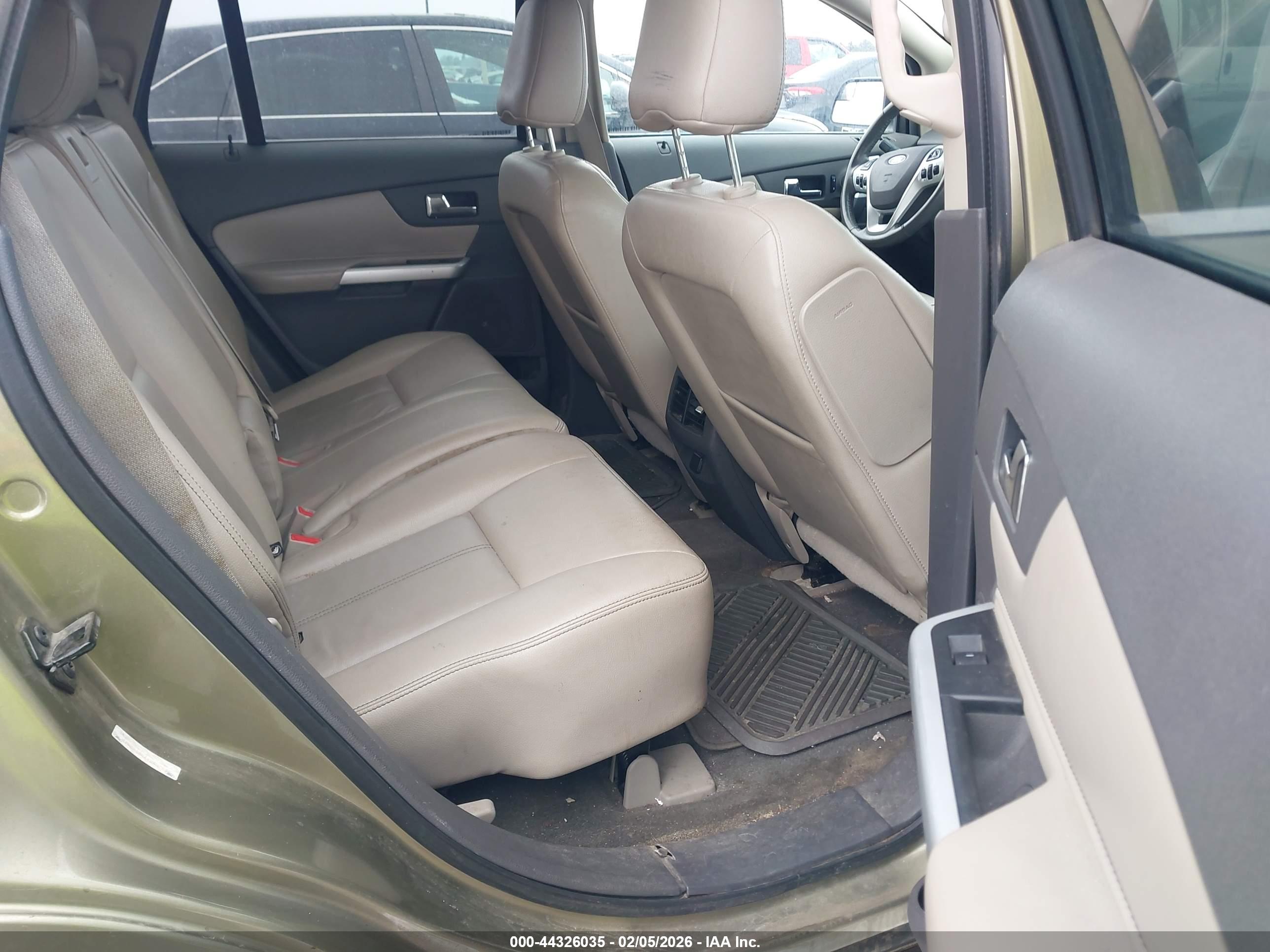 FORD EDGE image 8