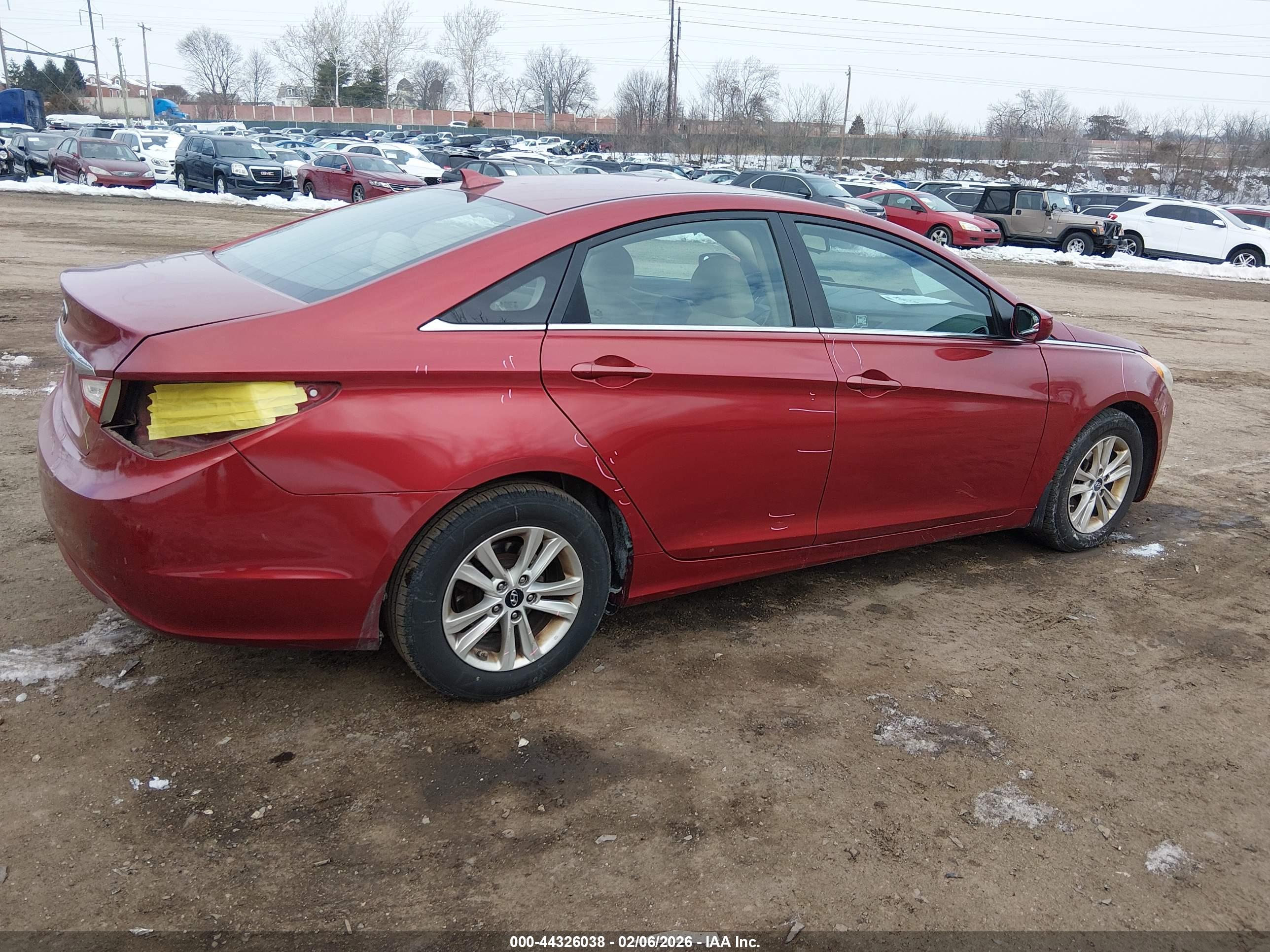 HYUNDAI SONATA image 4