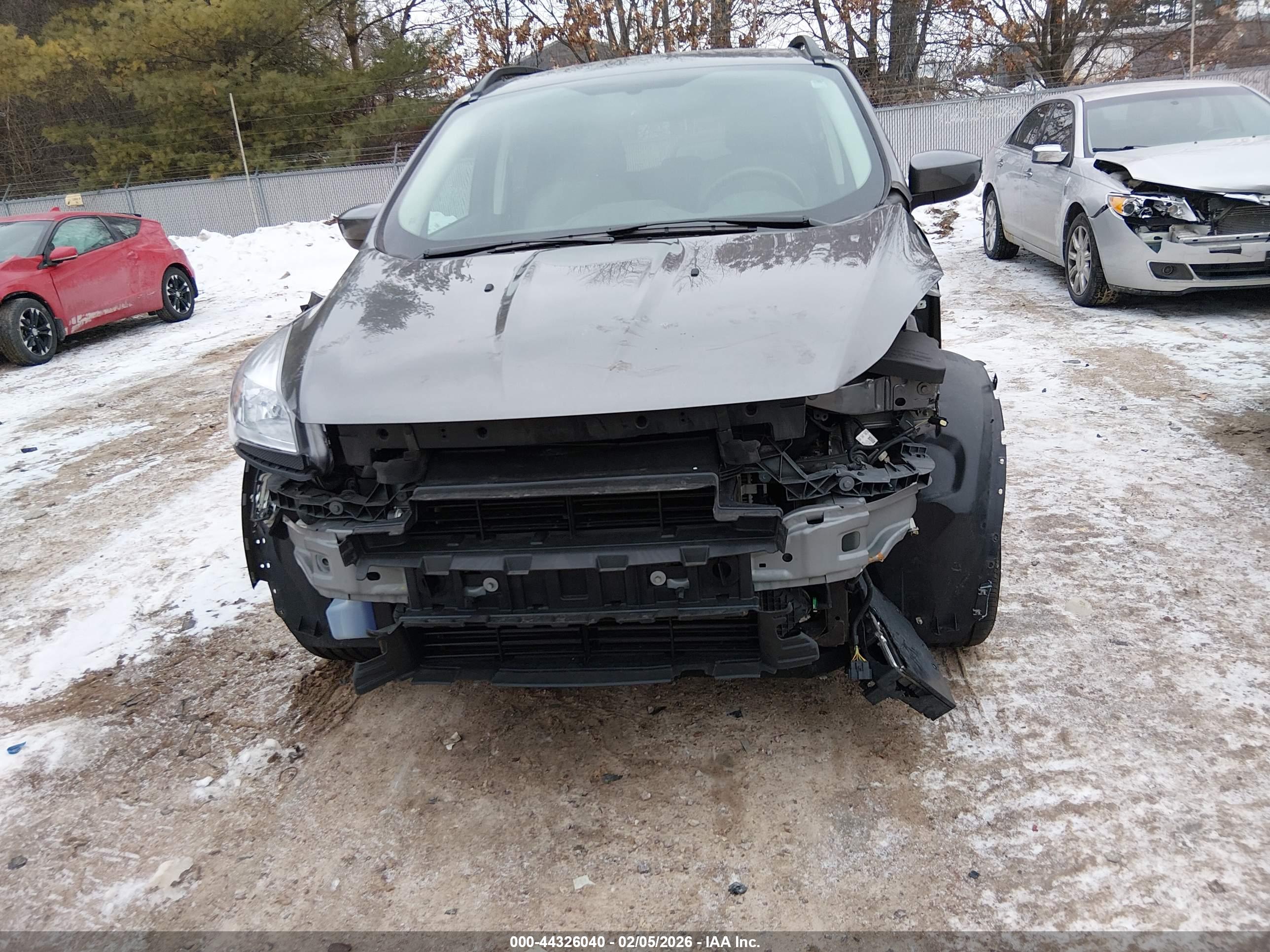 FORD ESCAPE image 6