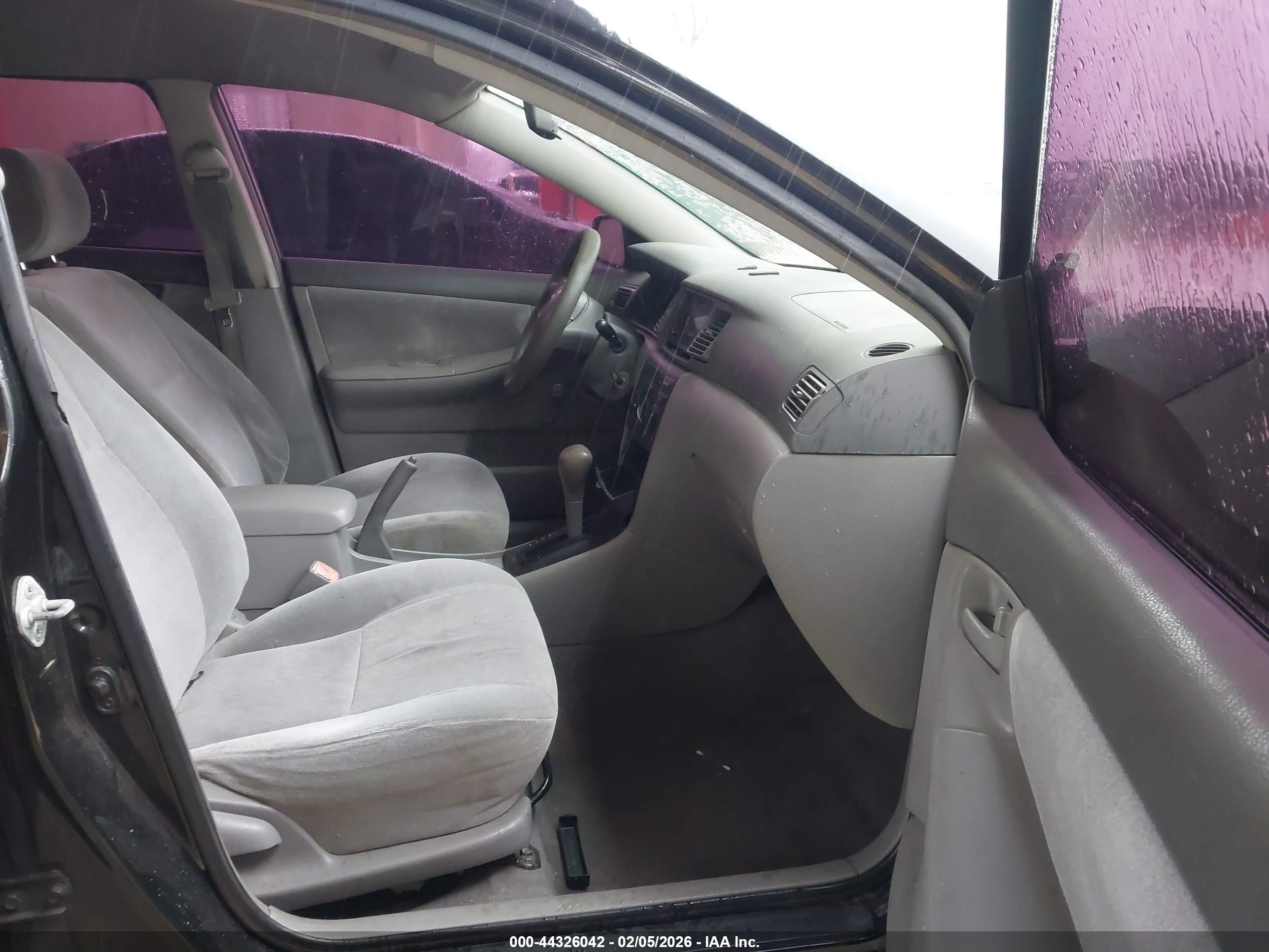 TOYOTA COROLLA image 5