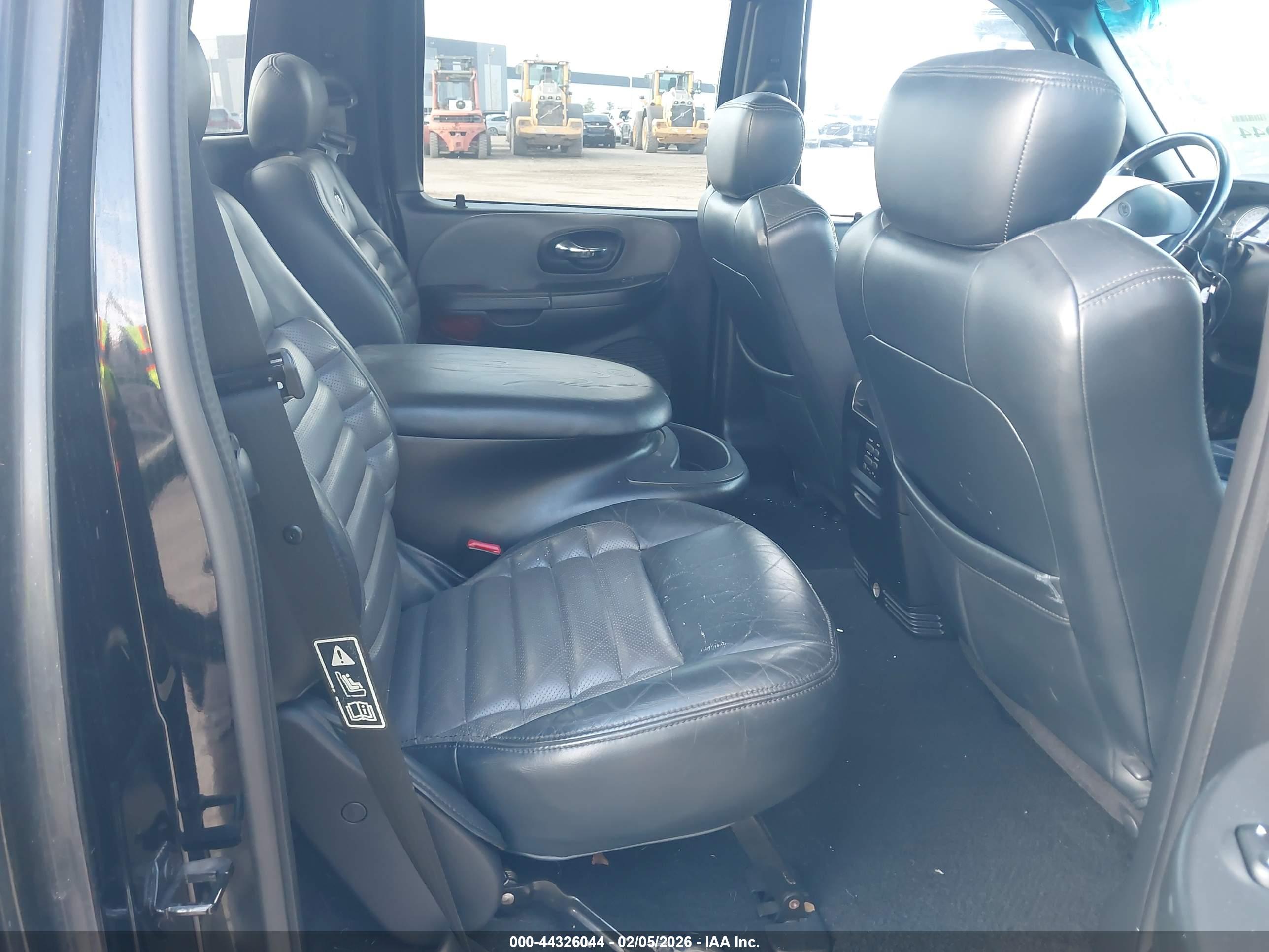 FORD F-150 image 8