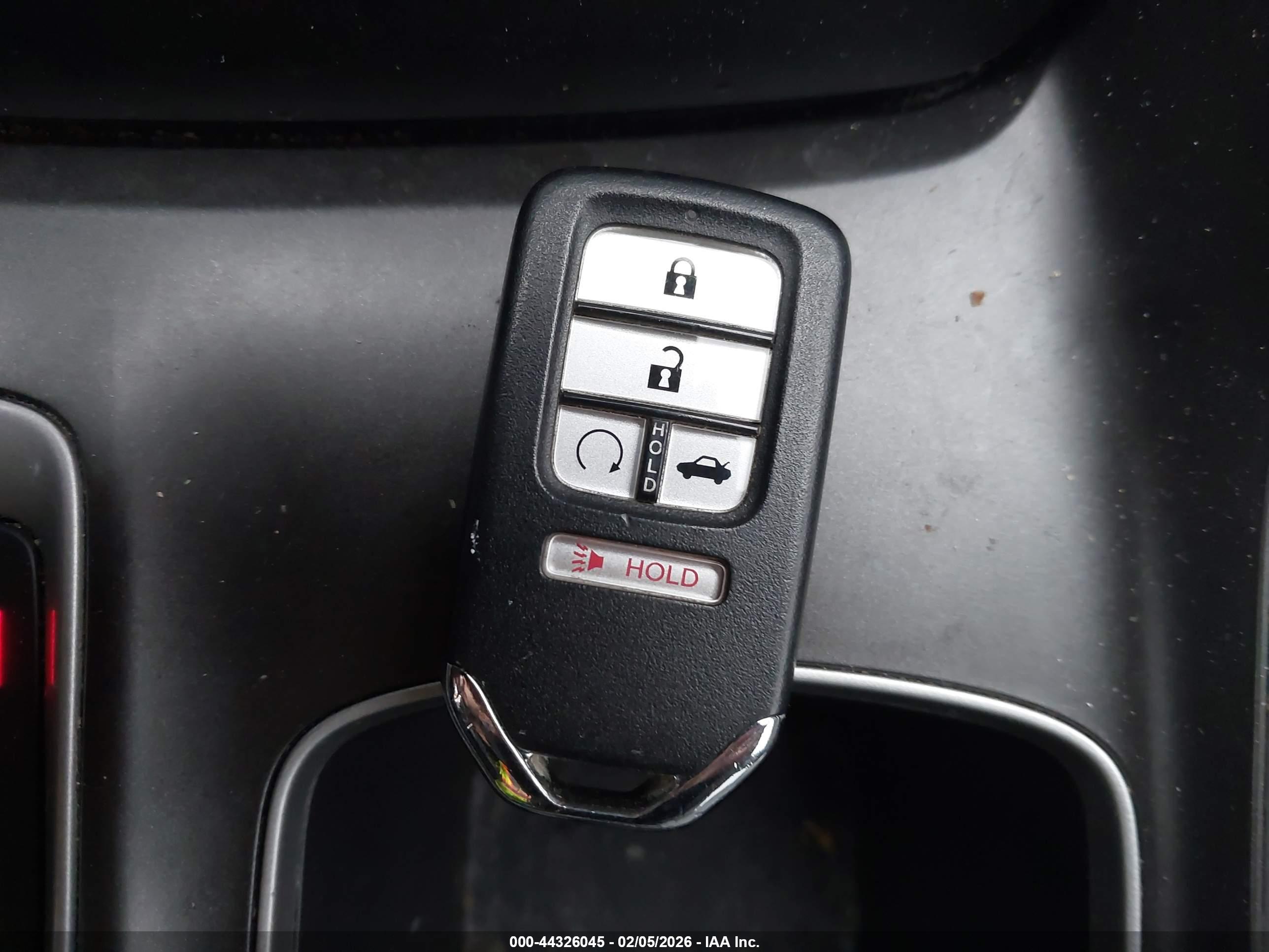 HONDA ACCORD image 11