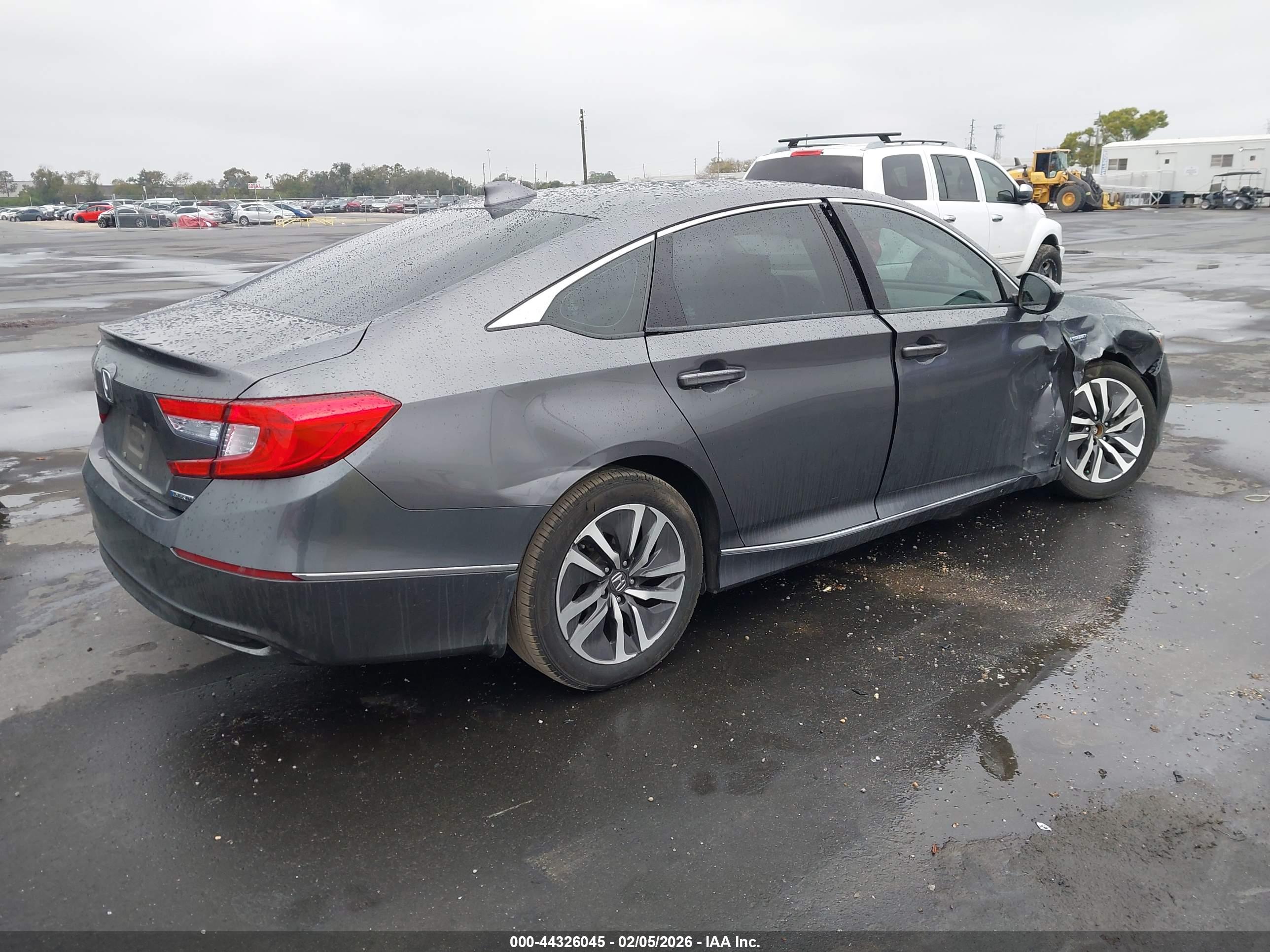 HONDA ACCORD image 4