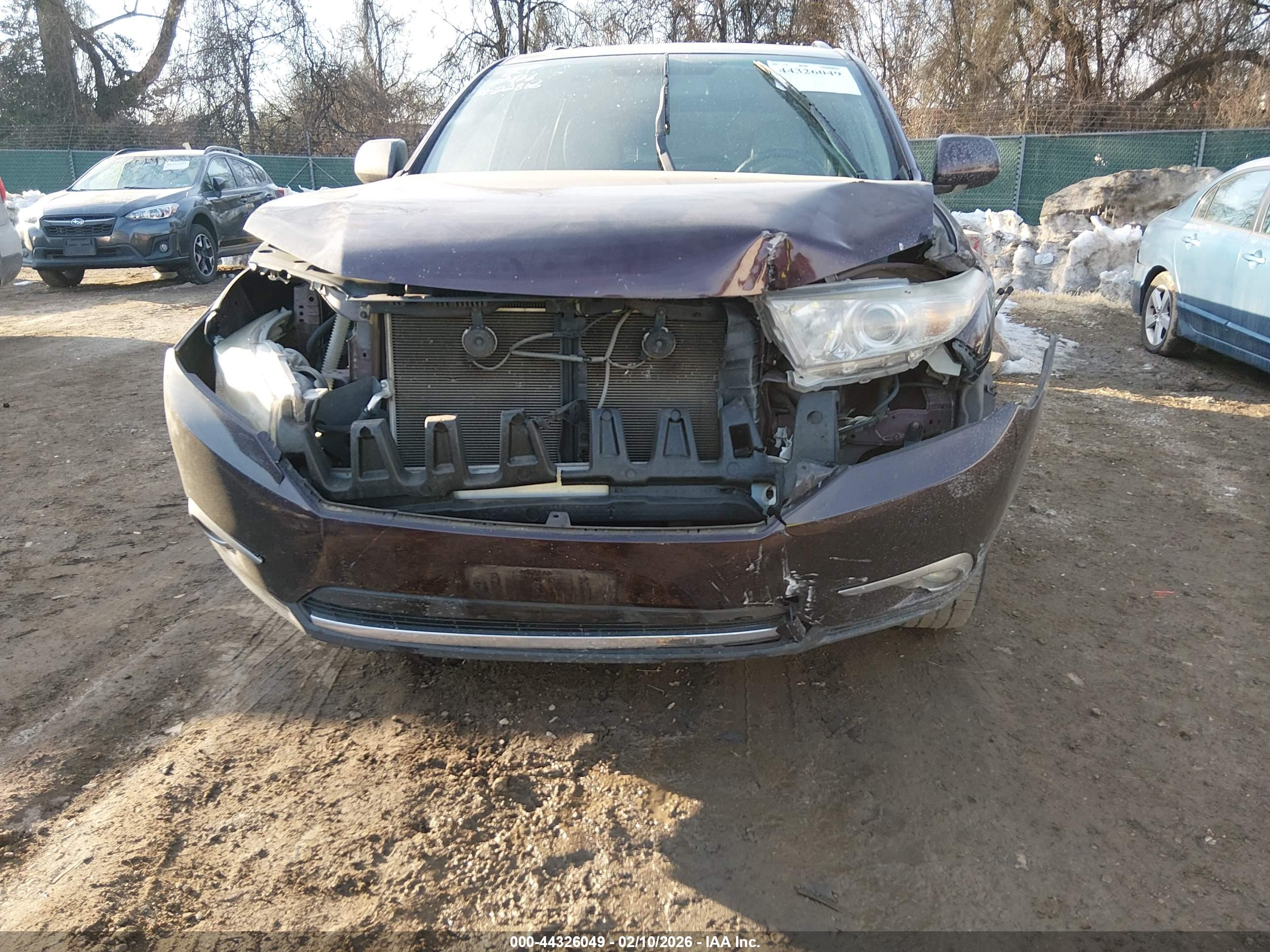 TOYOTA HIGHLANDER image 6