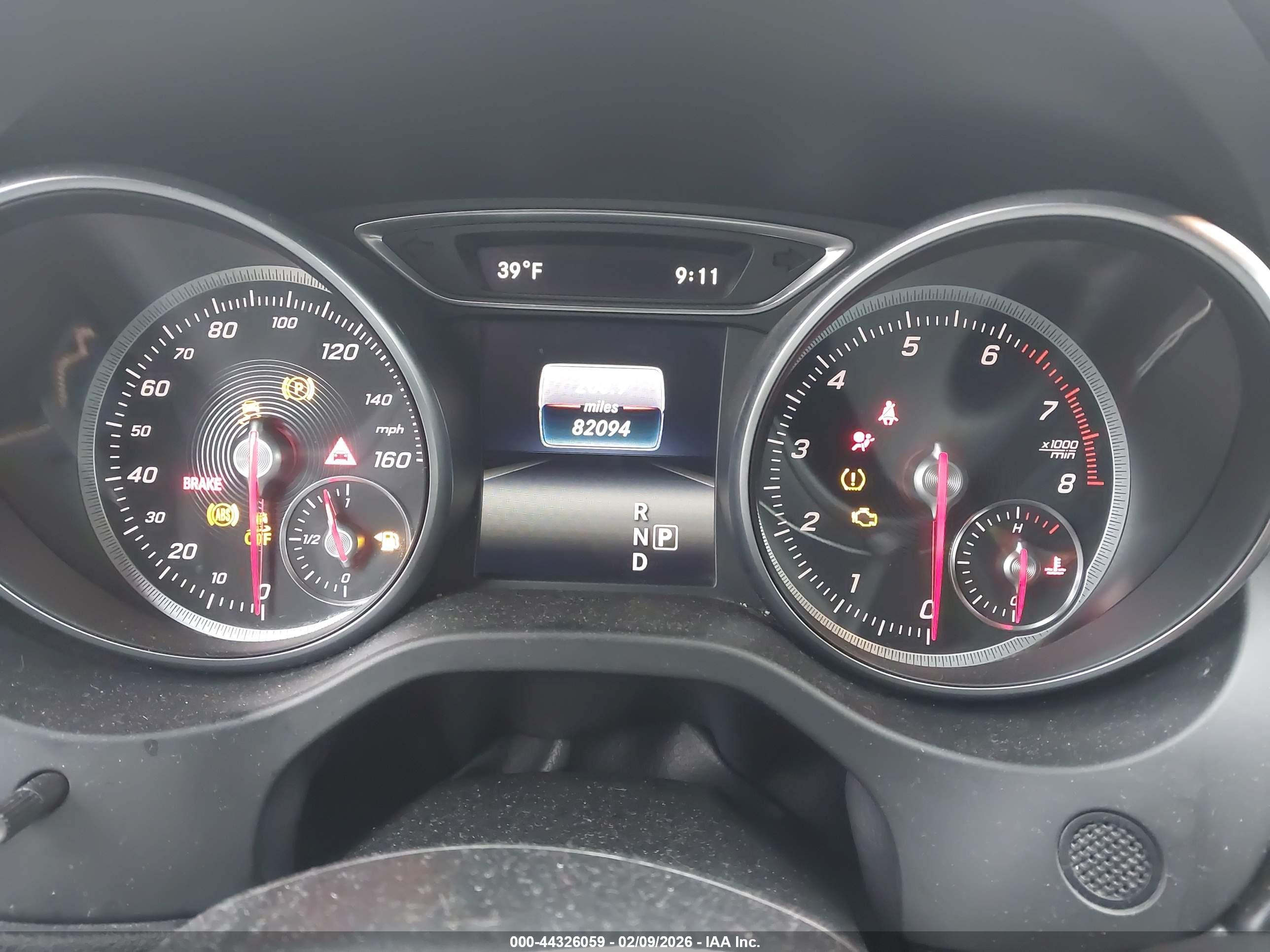 MERCEDES-BENZ GLA image 7