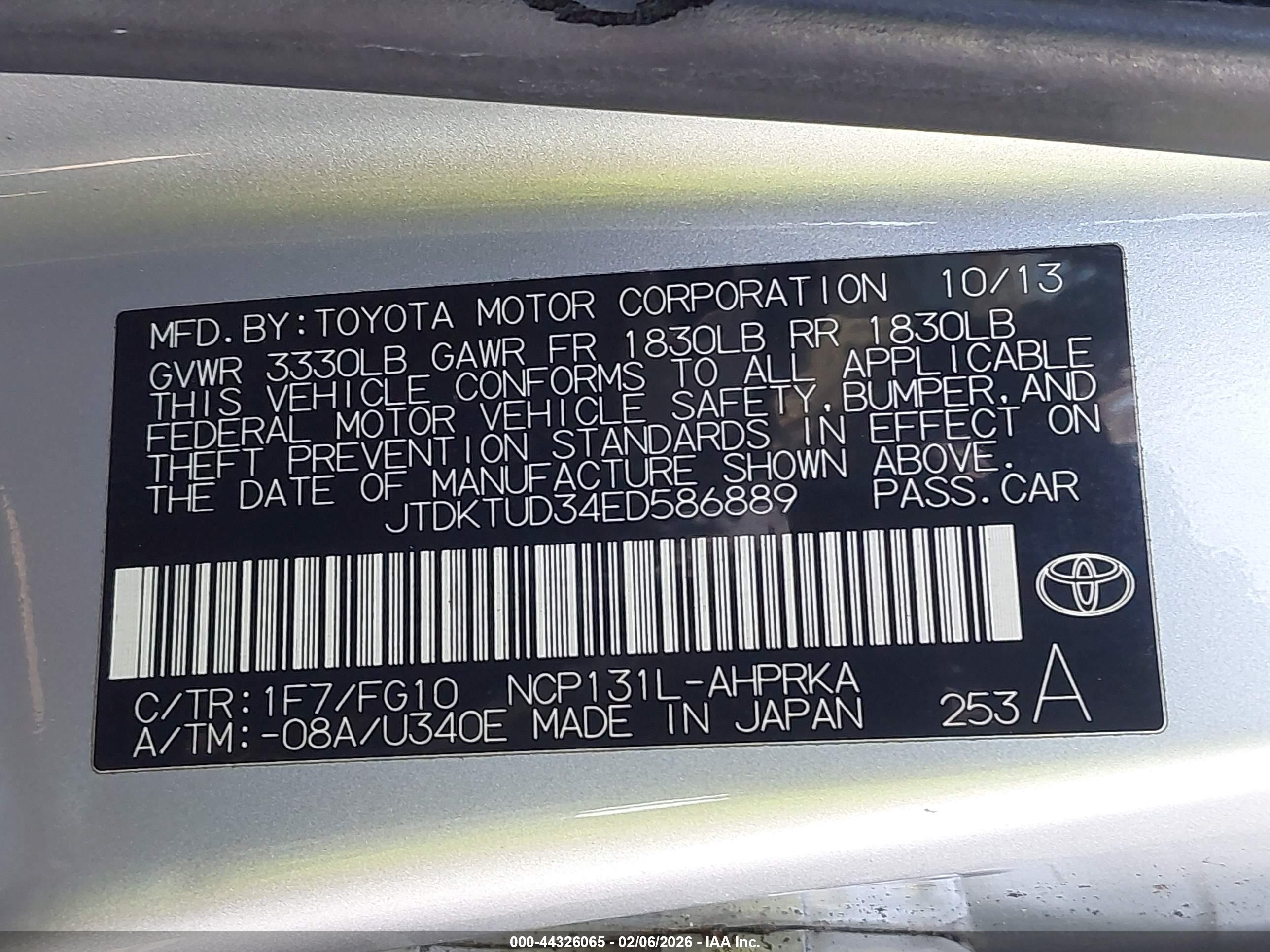 TOYOTA YARIS image 9