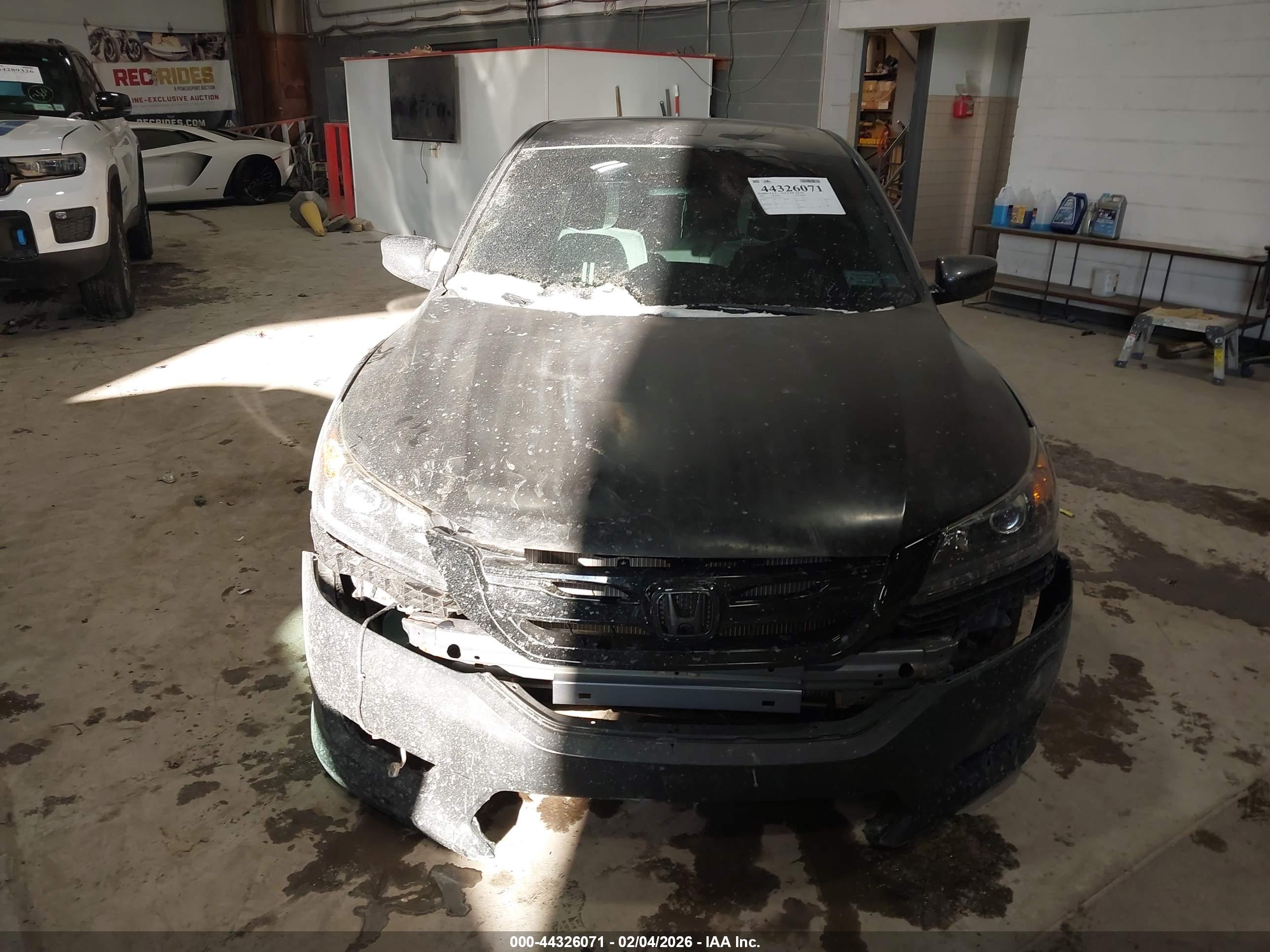 HONDA ACCORD image 6