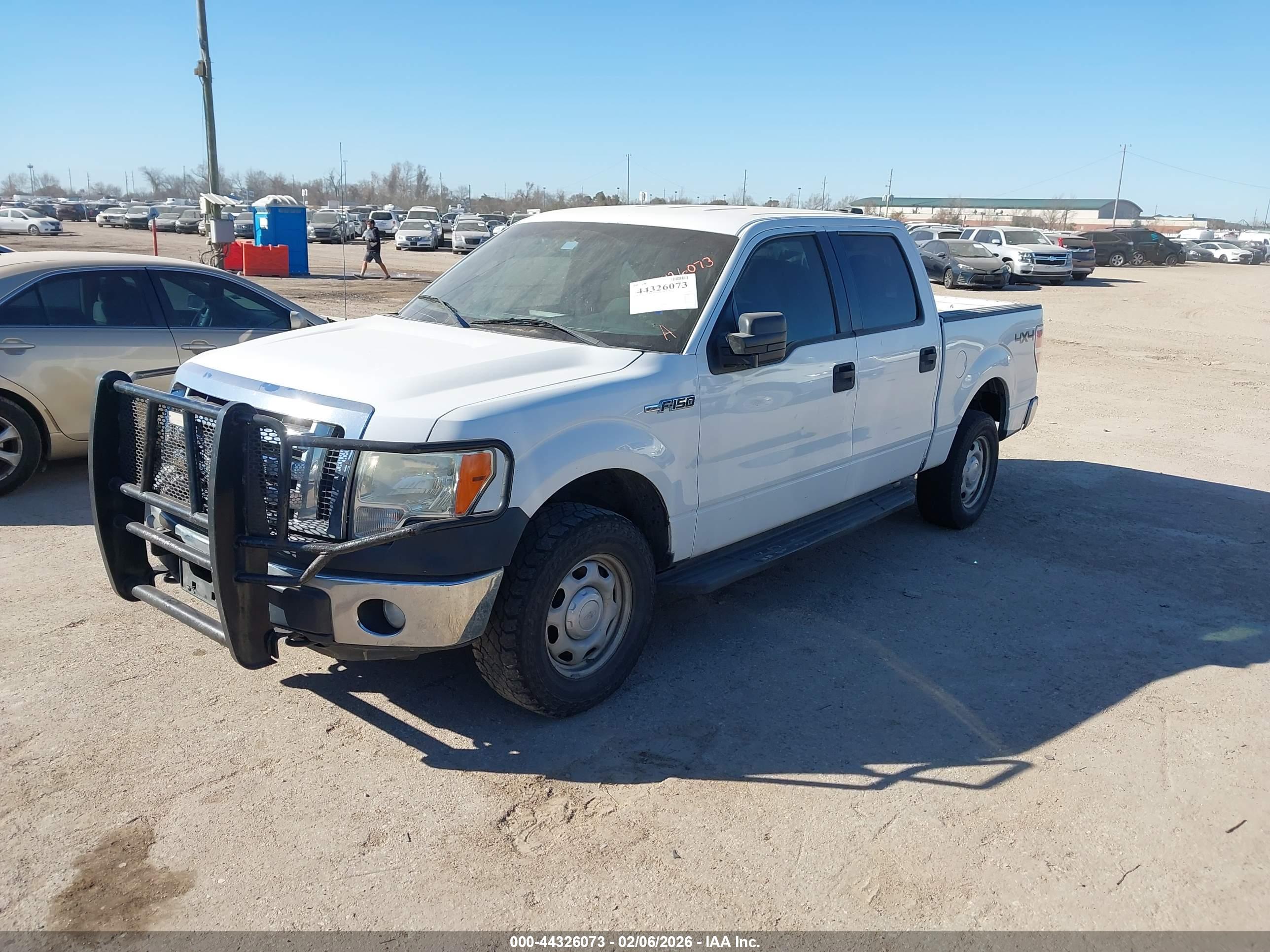 FORD F-150 image 2