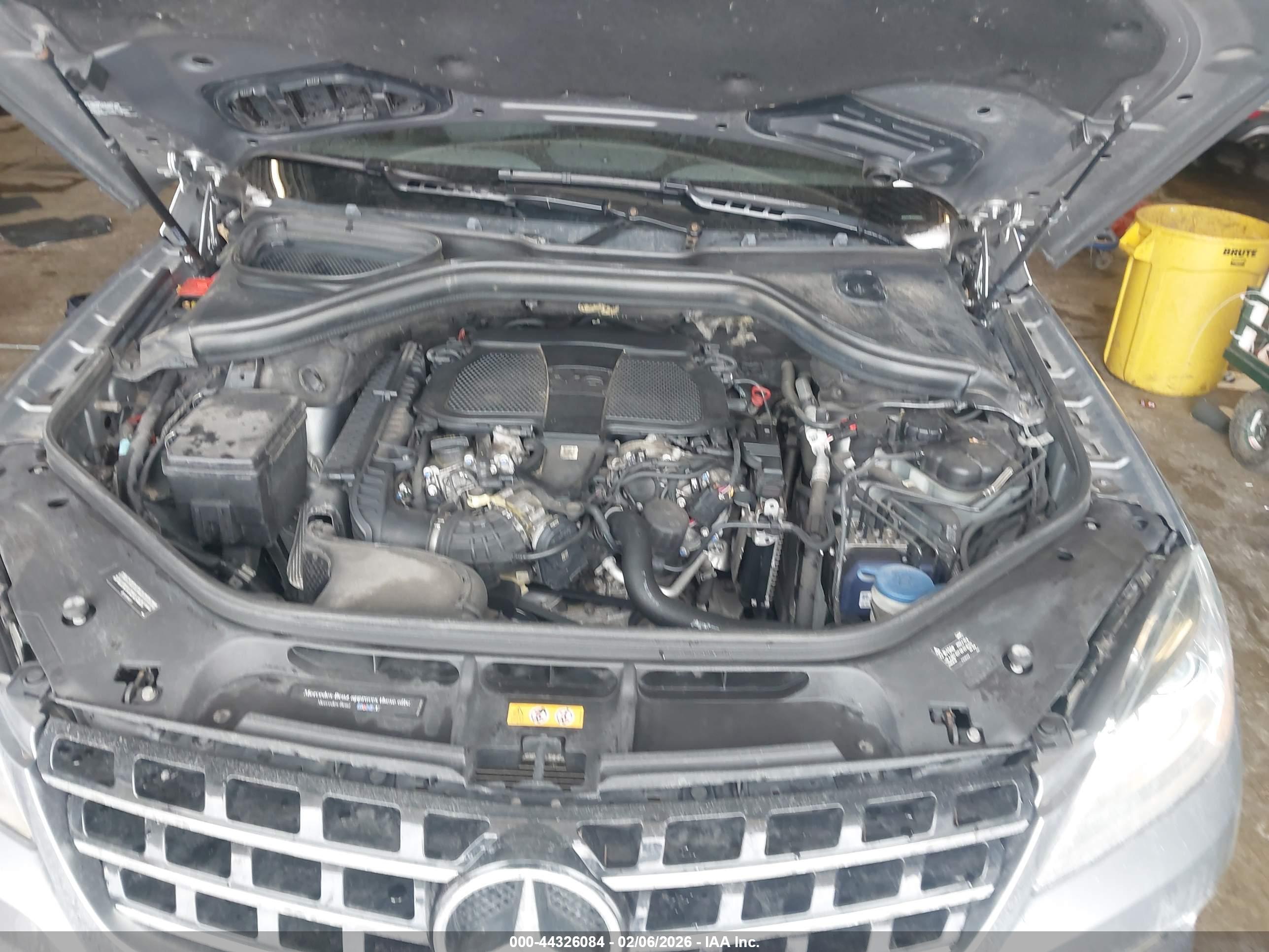 MERCEDES-BENZ ML image 10