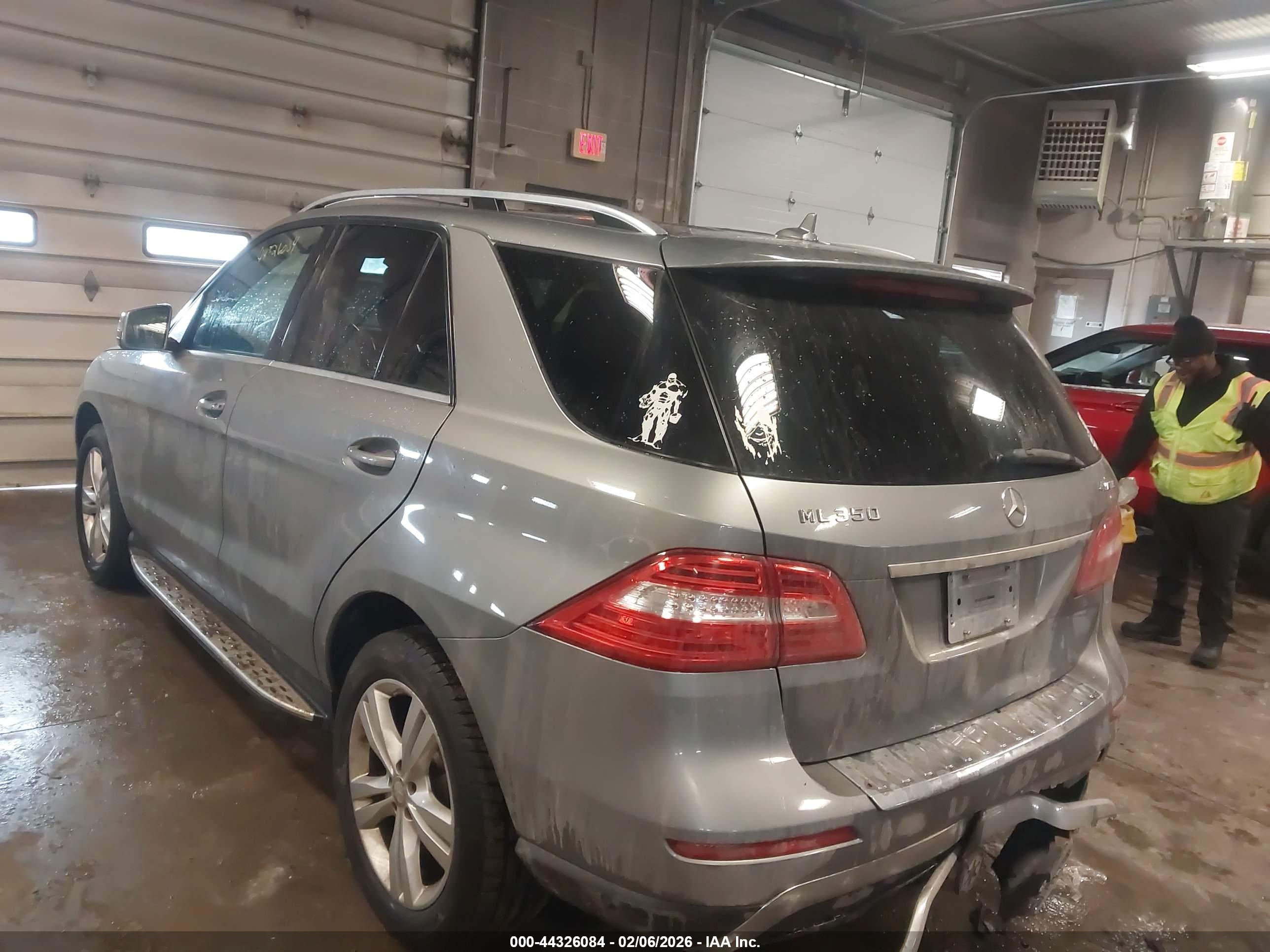 MERCEDES-BENZ ML image 3
