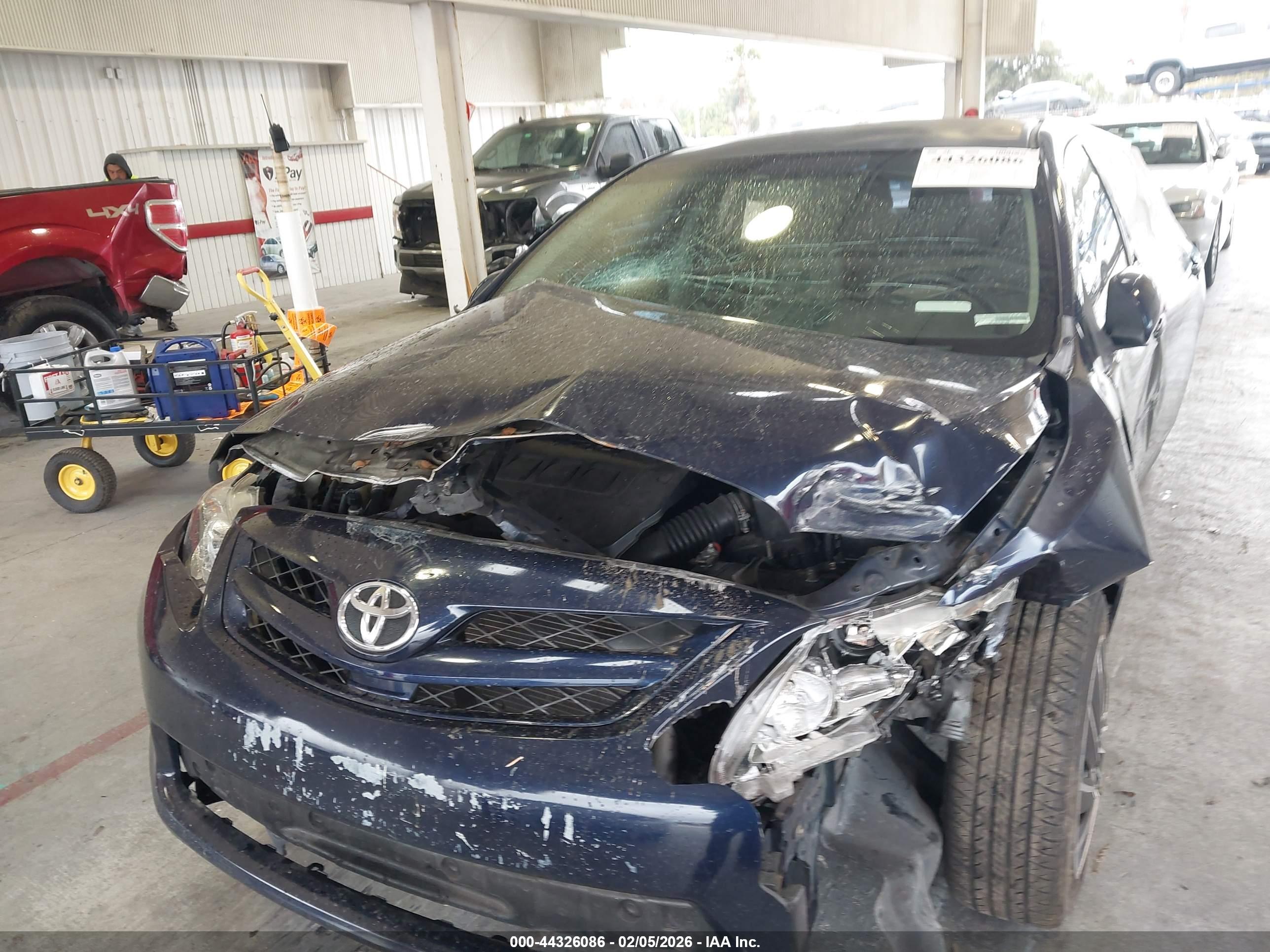 TOYOTA COROLLA image 6
