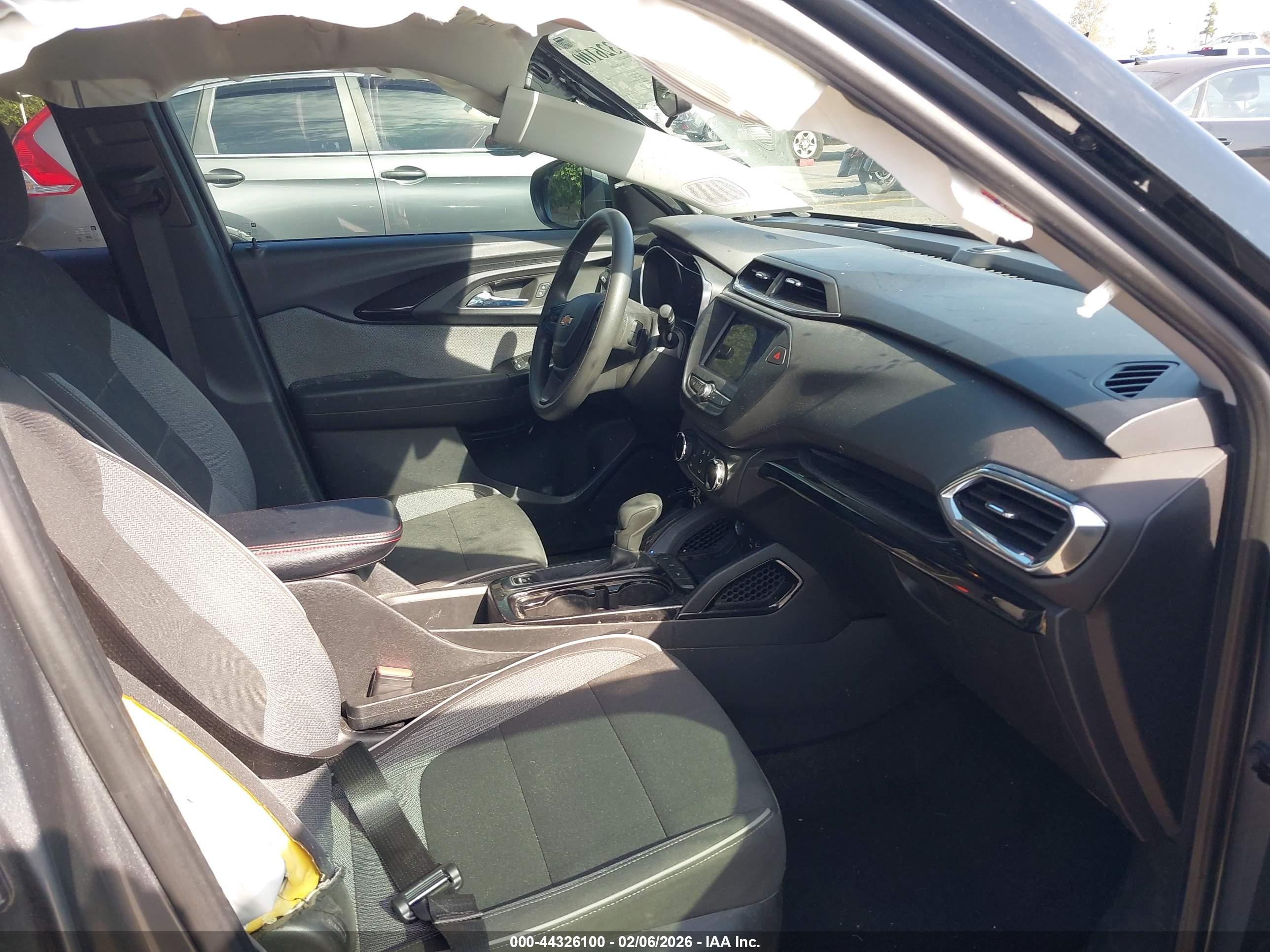 CHEVROLET TRAILBLAZER image 5