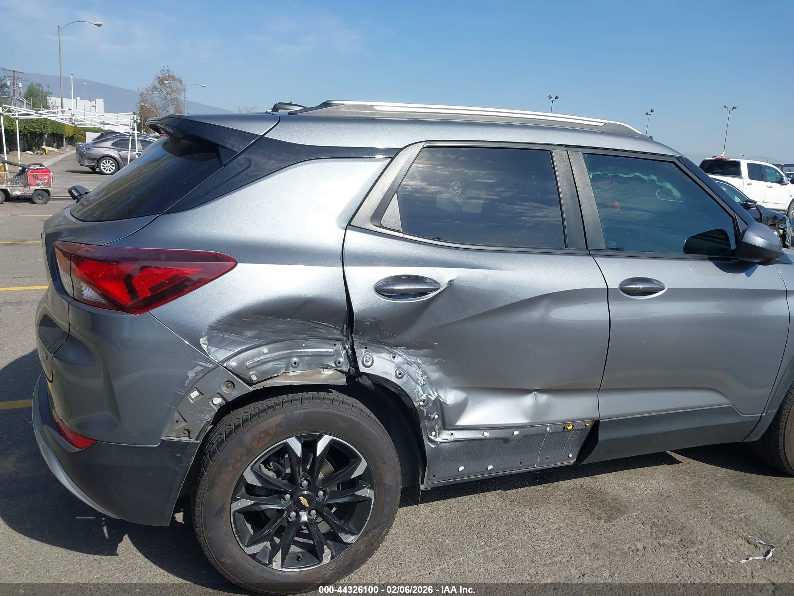 CHEVROLET TRAILBLAZER image 6