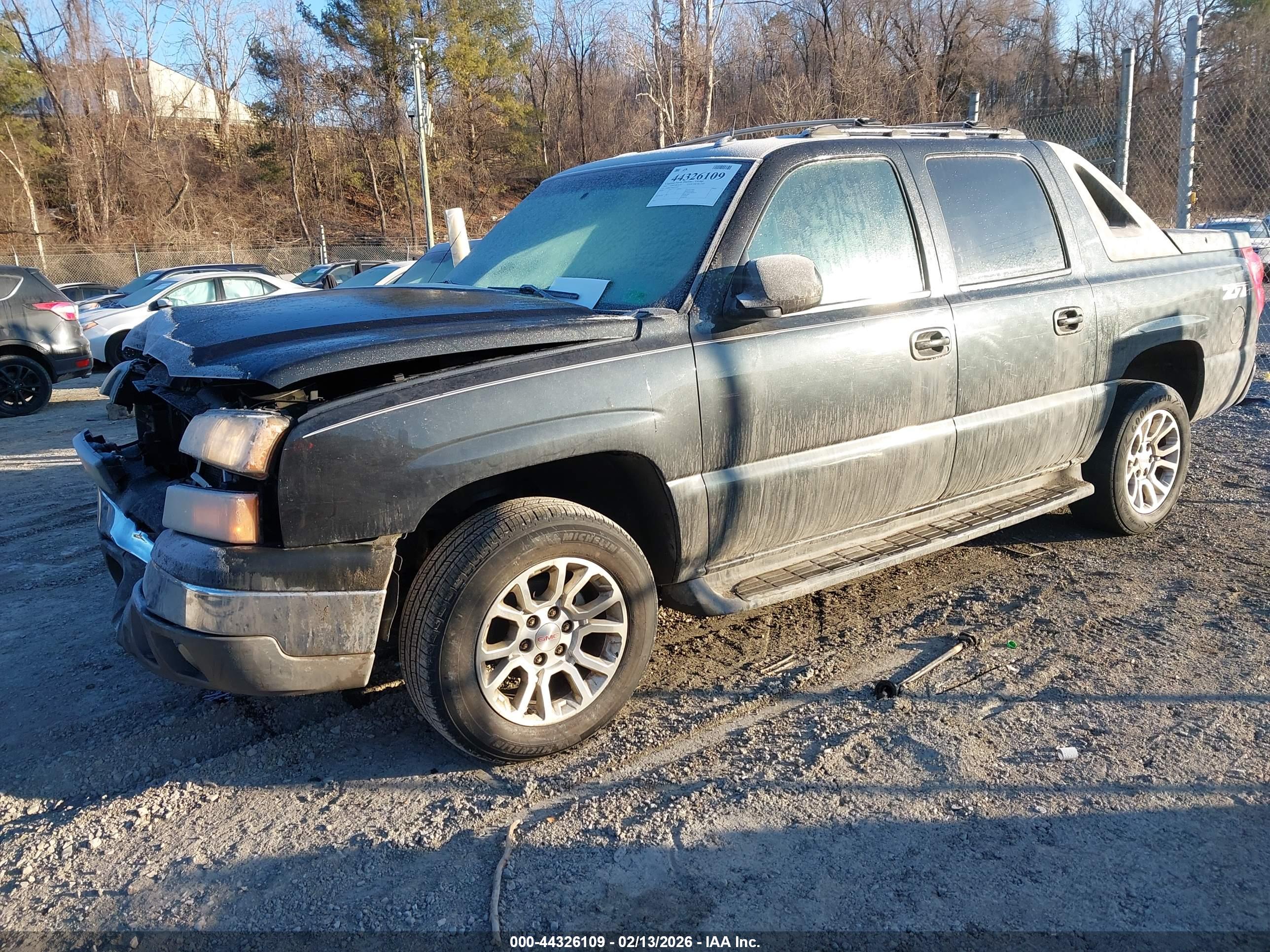 CHEVROLET AVALANCHE image 2