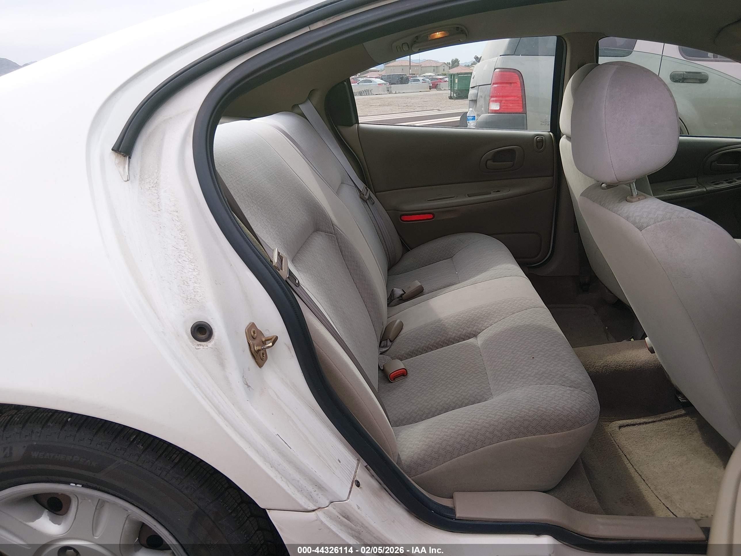 DODGE INTREPID image 8