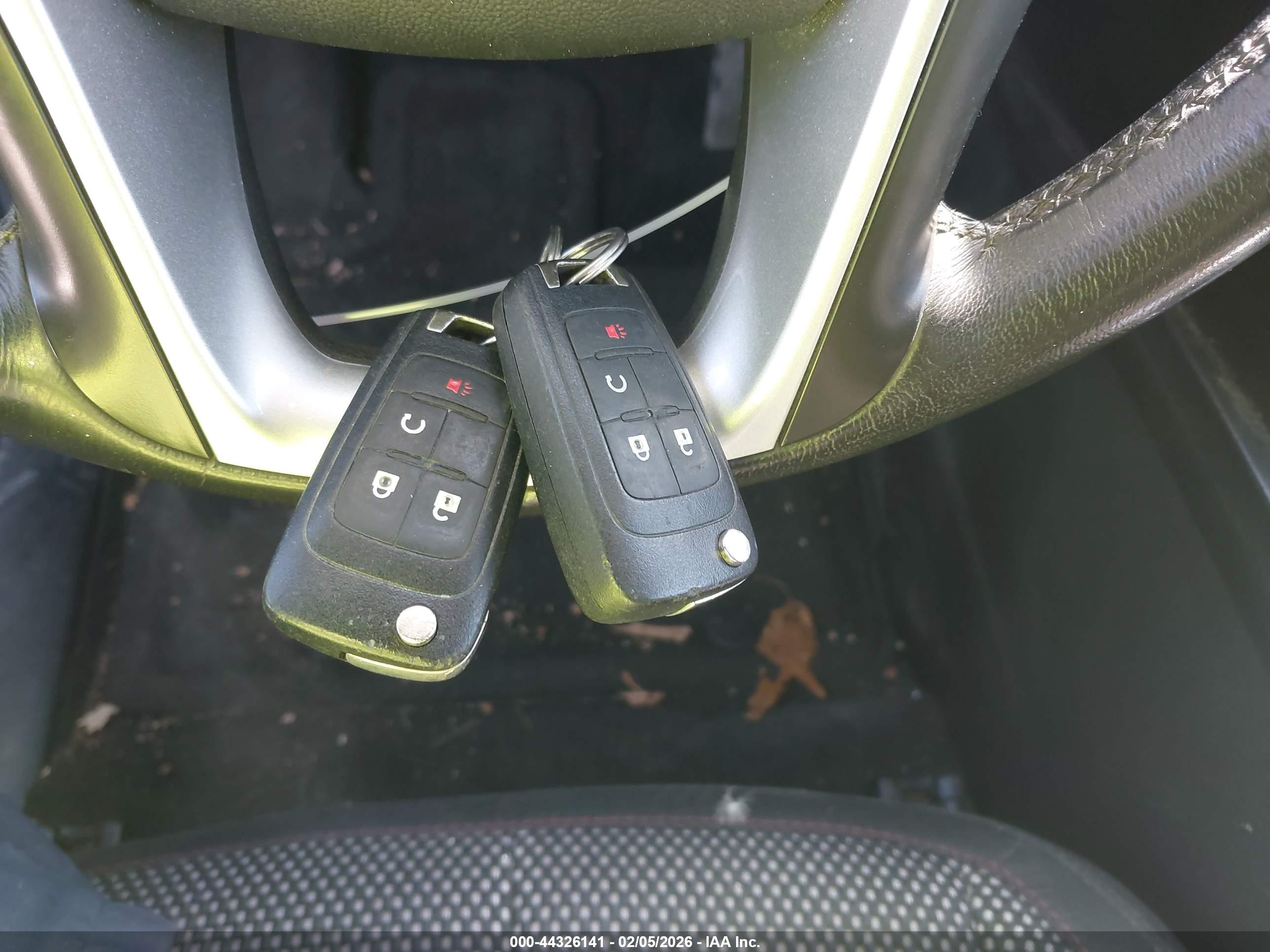 CHEVROLET EQUINOX image 11