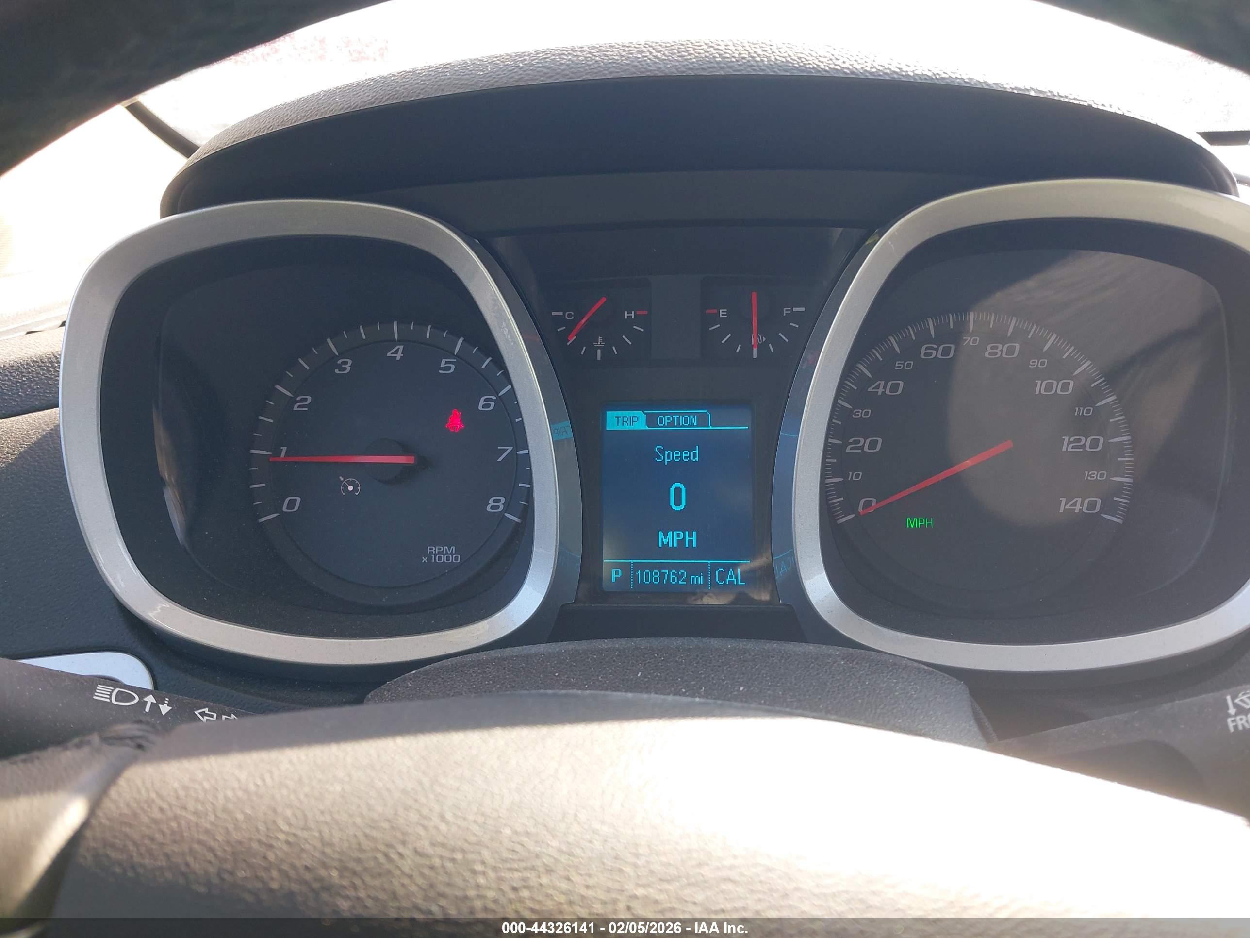 CHEVROLET EQUINOX image 7
