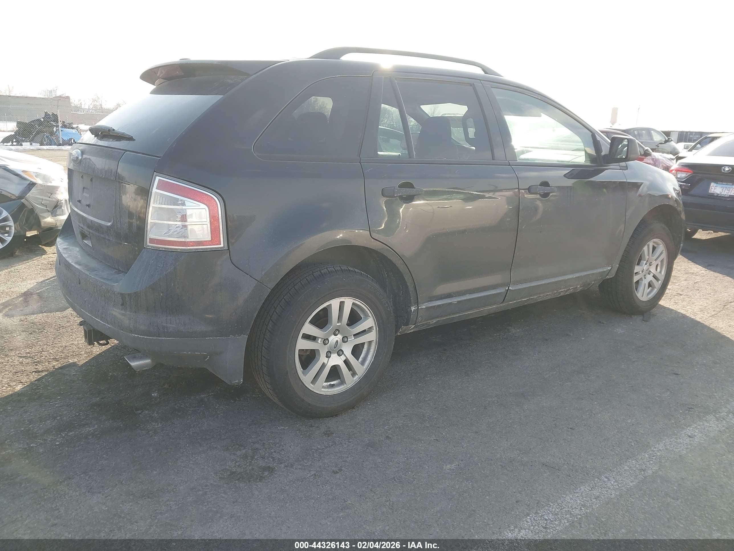 FORD EDGE image 4