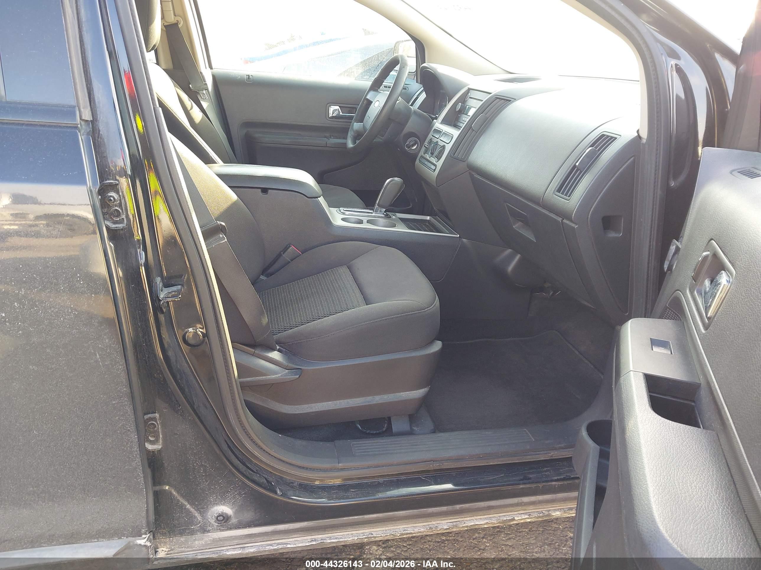 FORD EDGE image 5