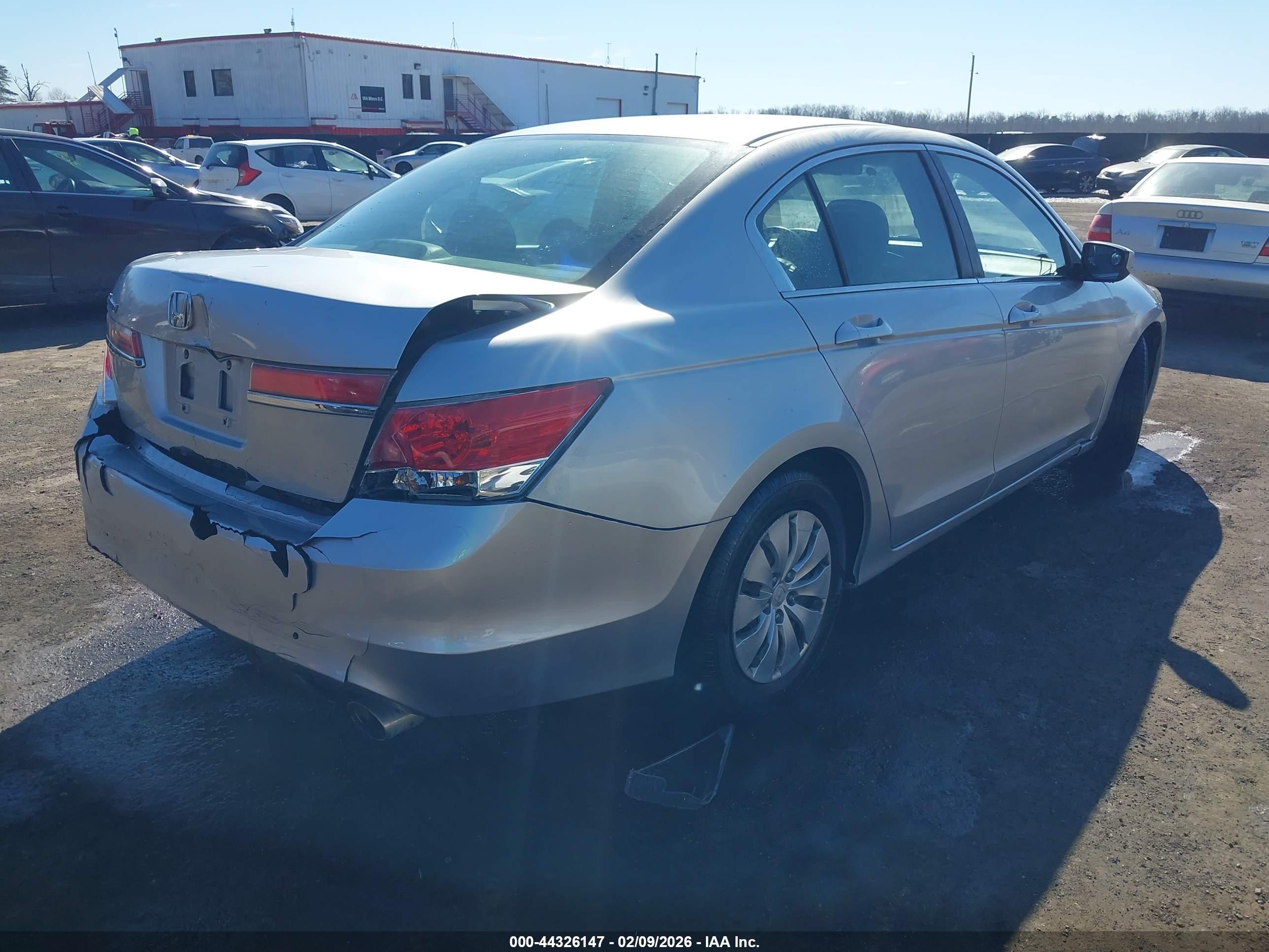 HONDA ACCORD image 4