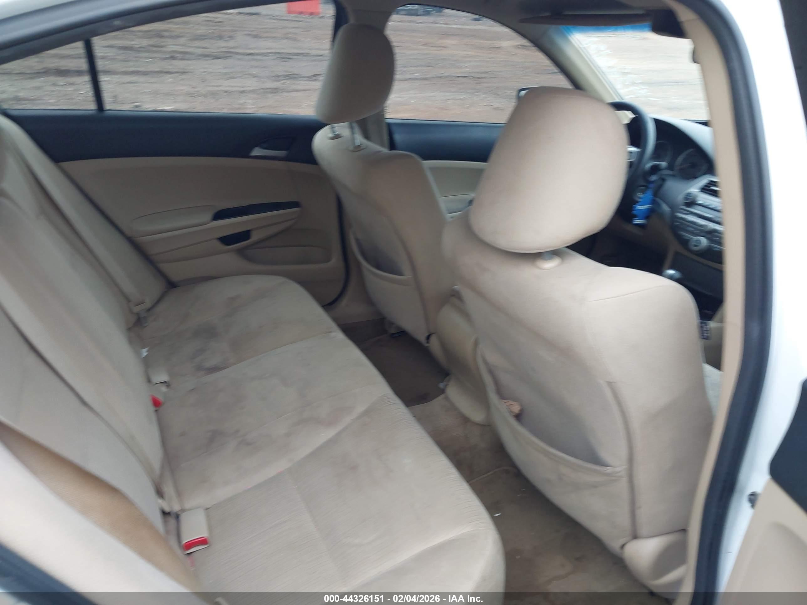 HONDA ACCORD image 8