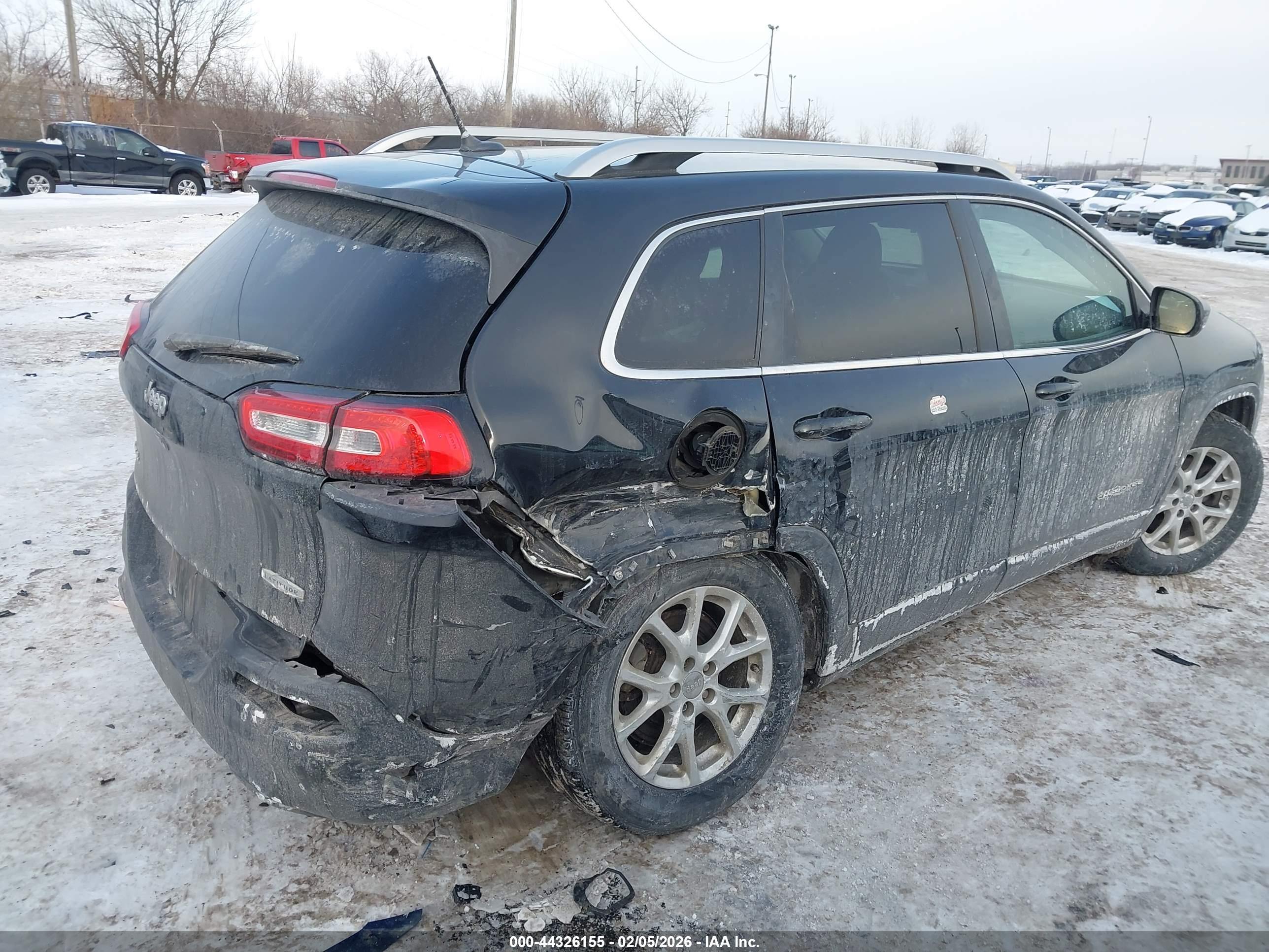 JEEP CHEROKEE image 6