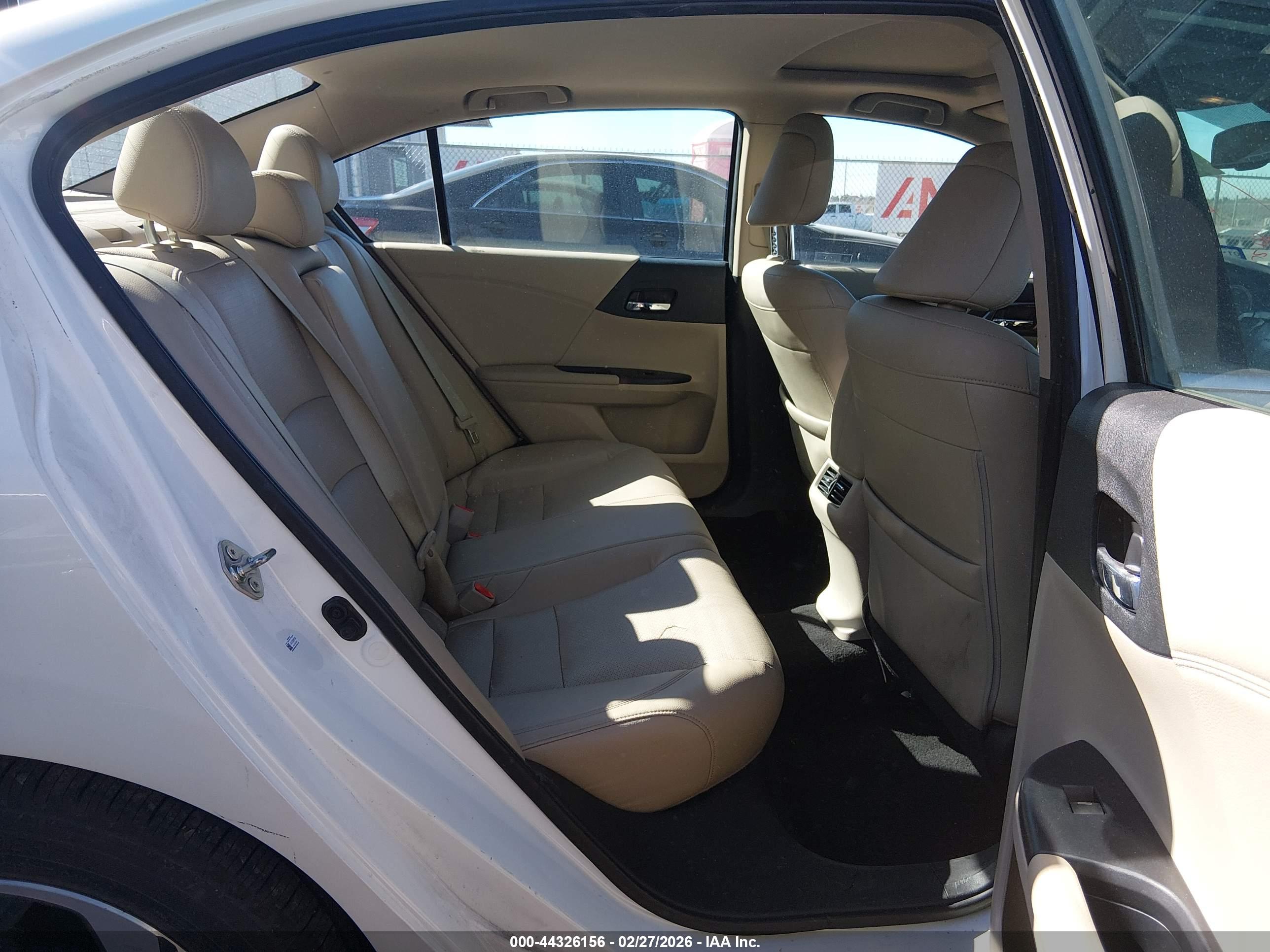 HONDA ACCORD image 8