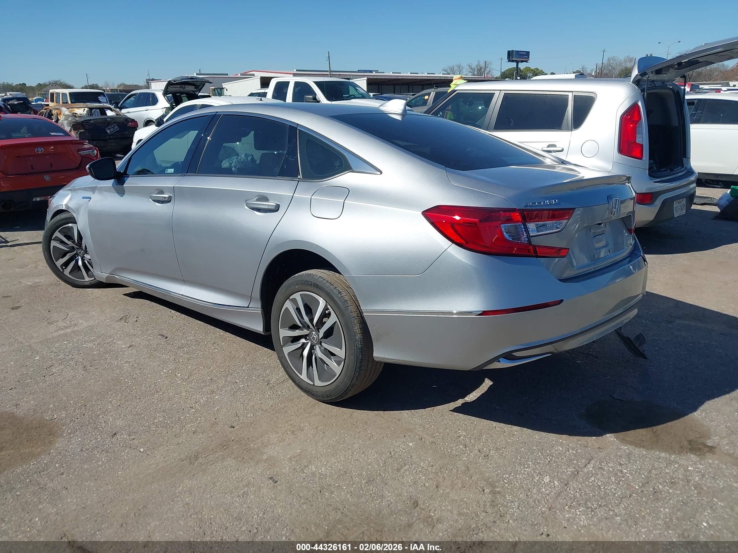 HONDA ACCORD image 3