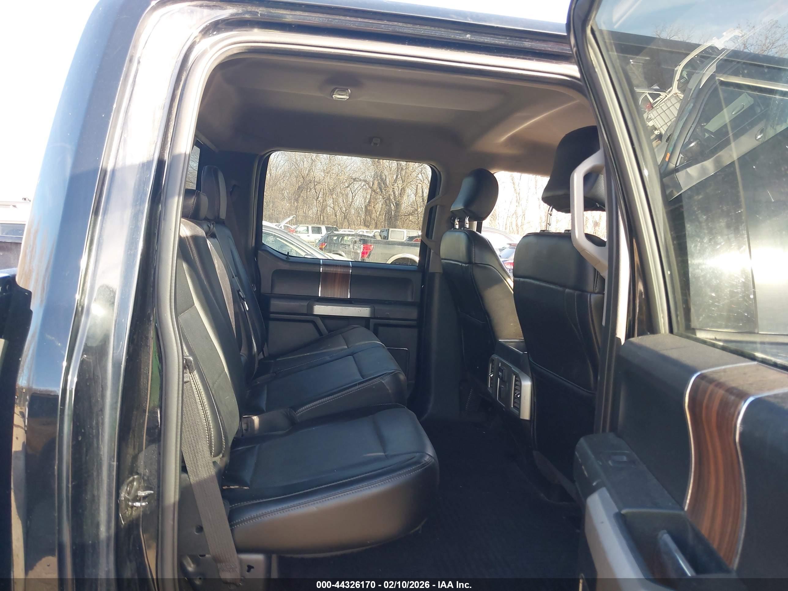 FORD F-150 image 8