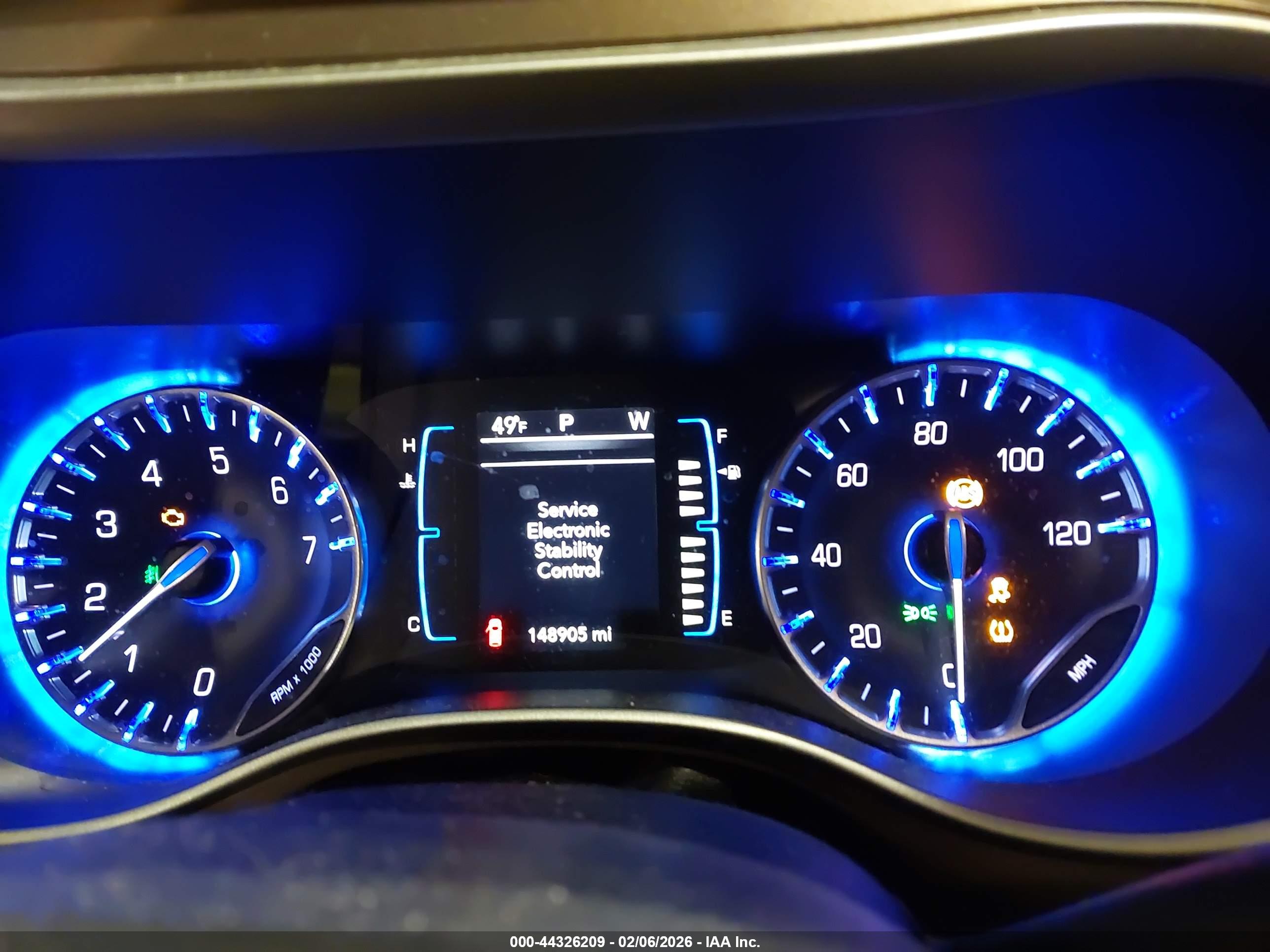 CHRYSLER PACIFICA image 7