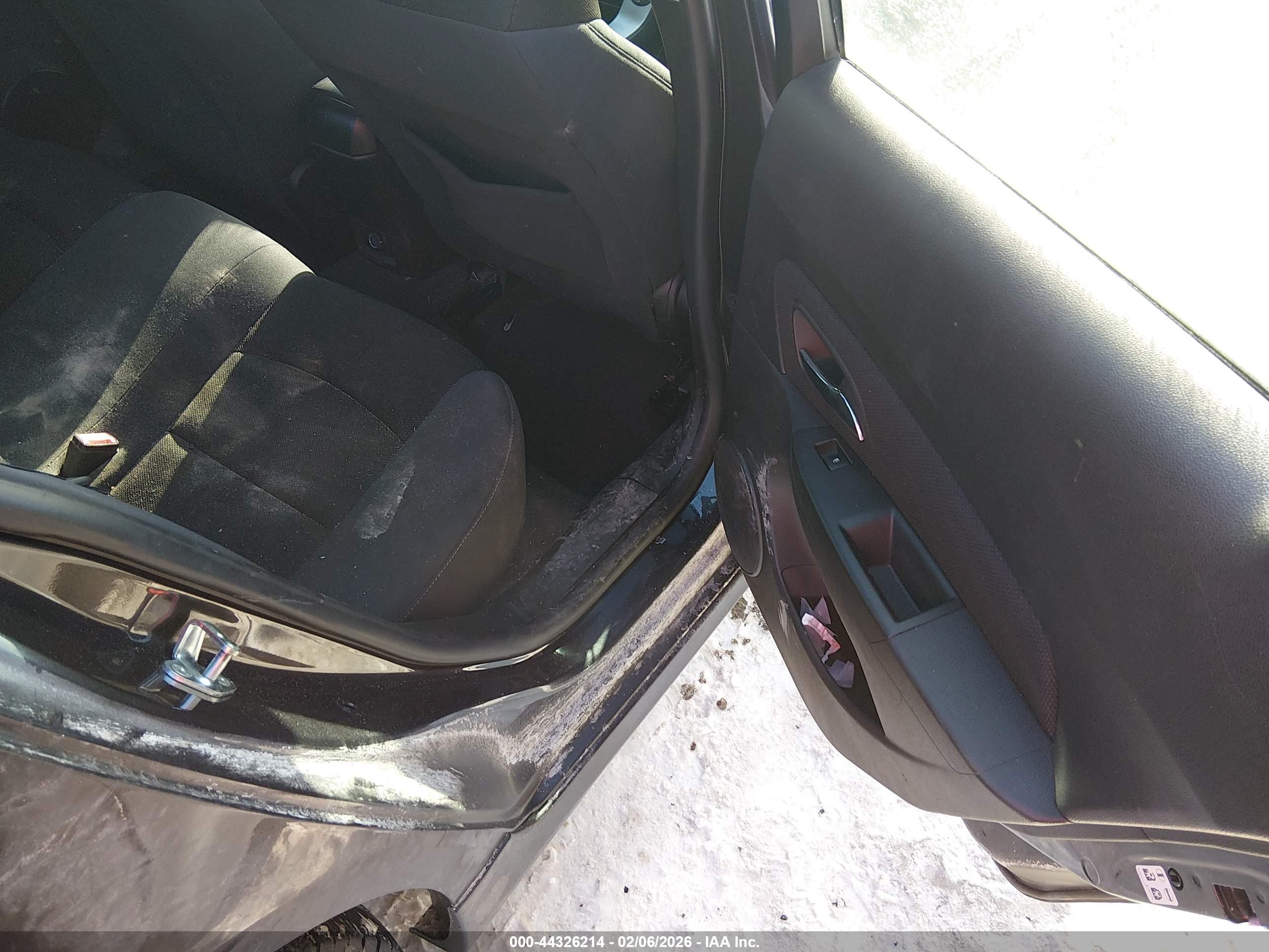 CHEVROLET CRUZE image 8