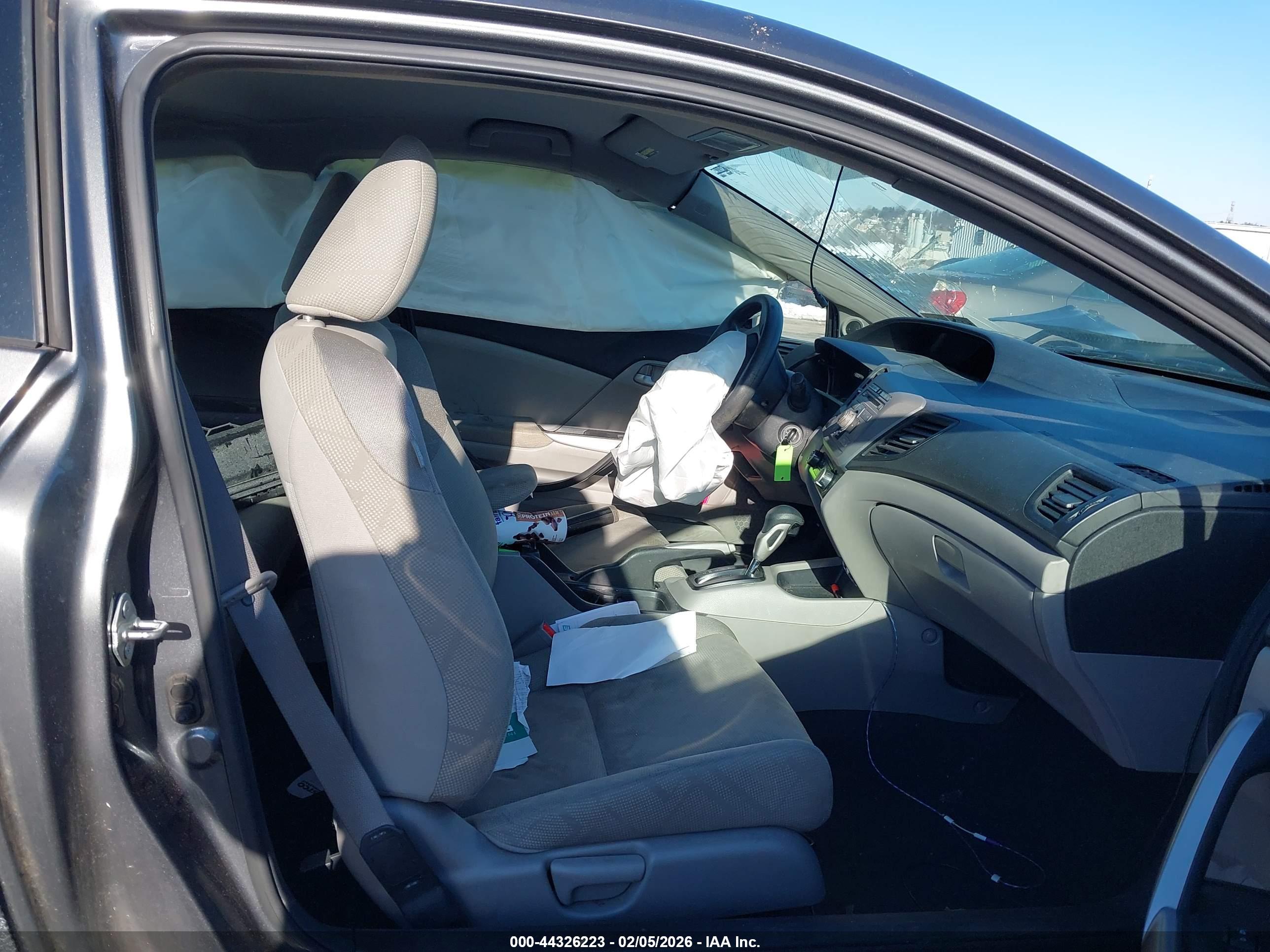 HONDA CIVIC image 5