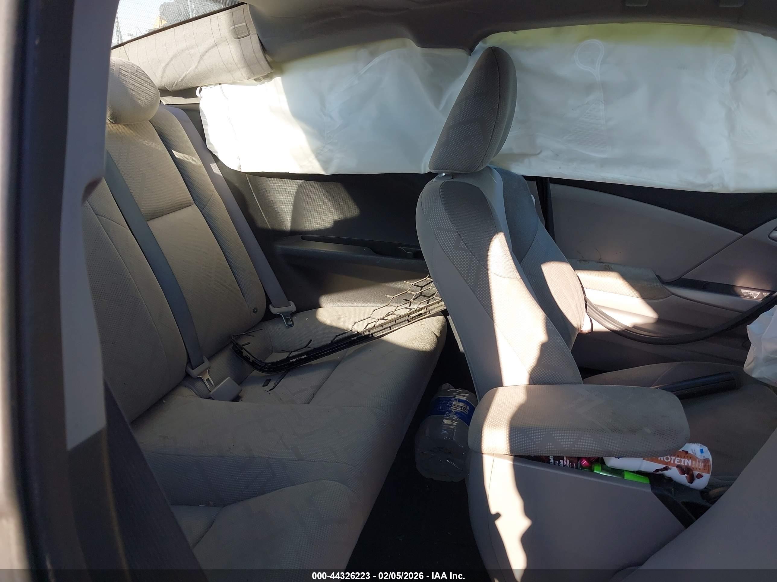 HONDA CIVIC image 8