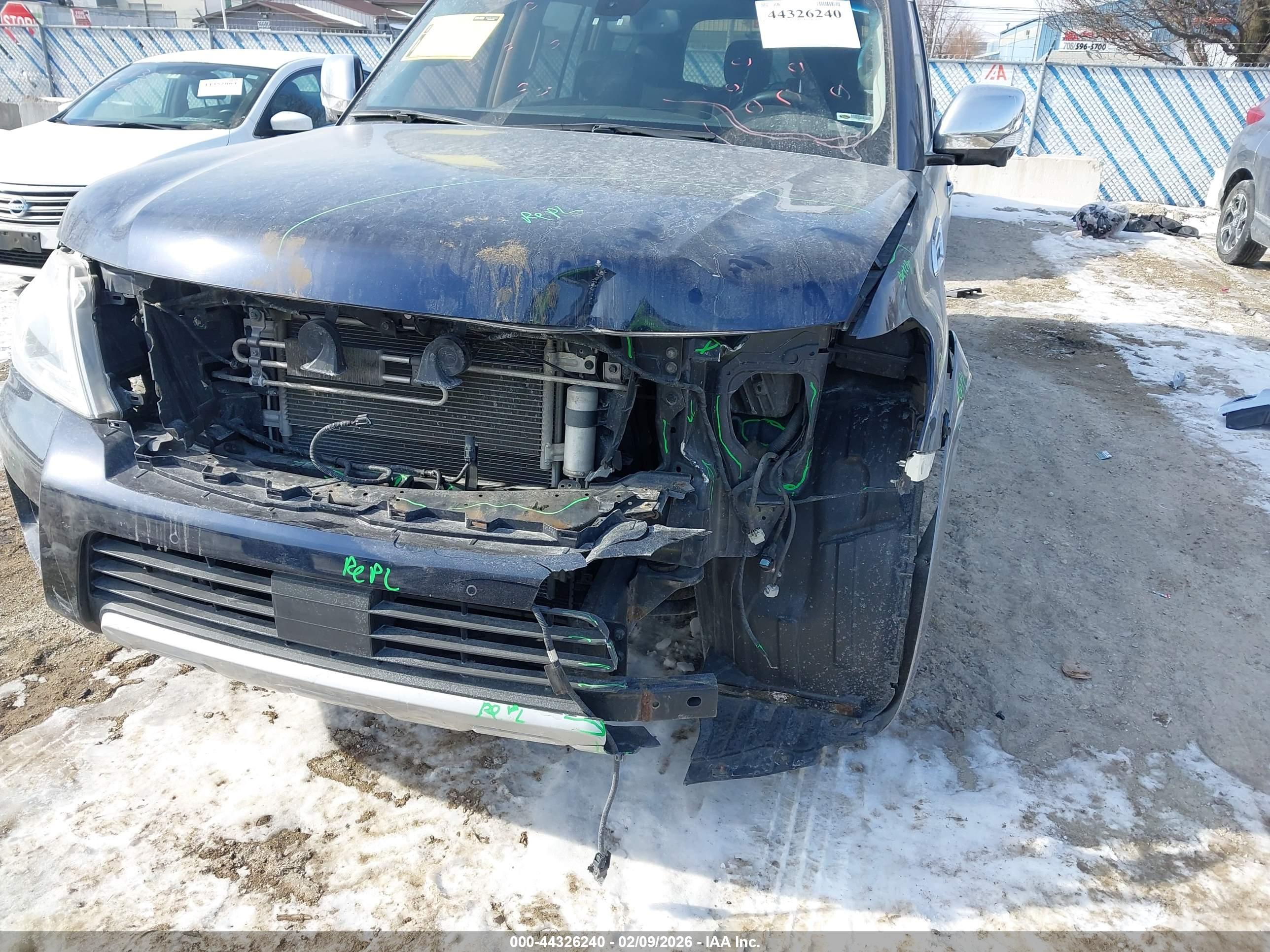 NISSAN ARMADA image 6