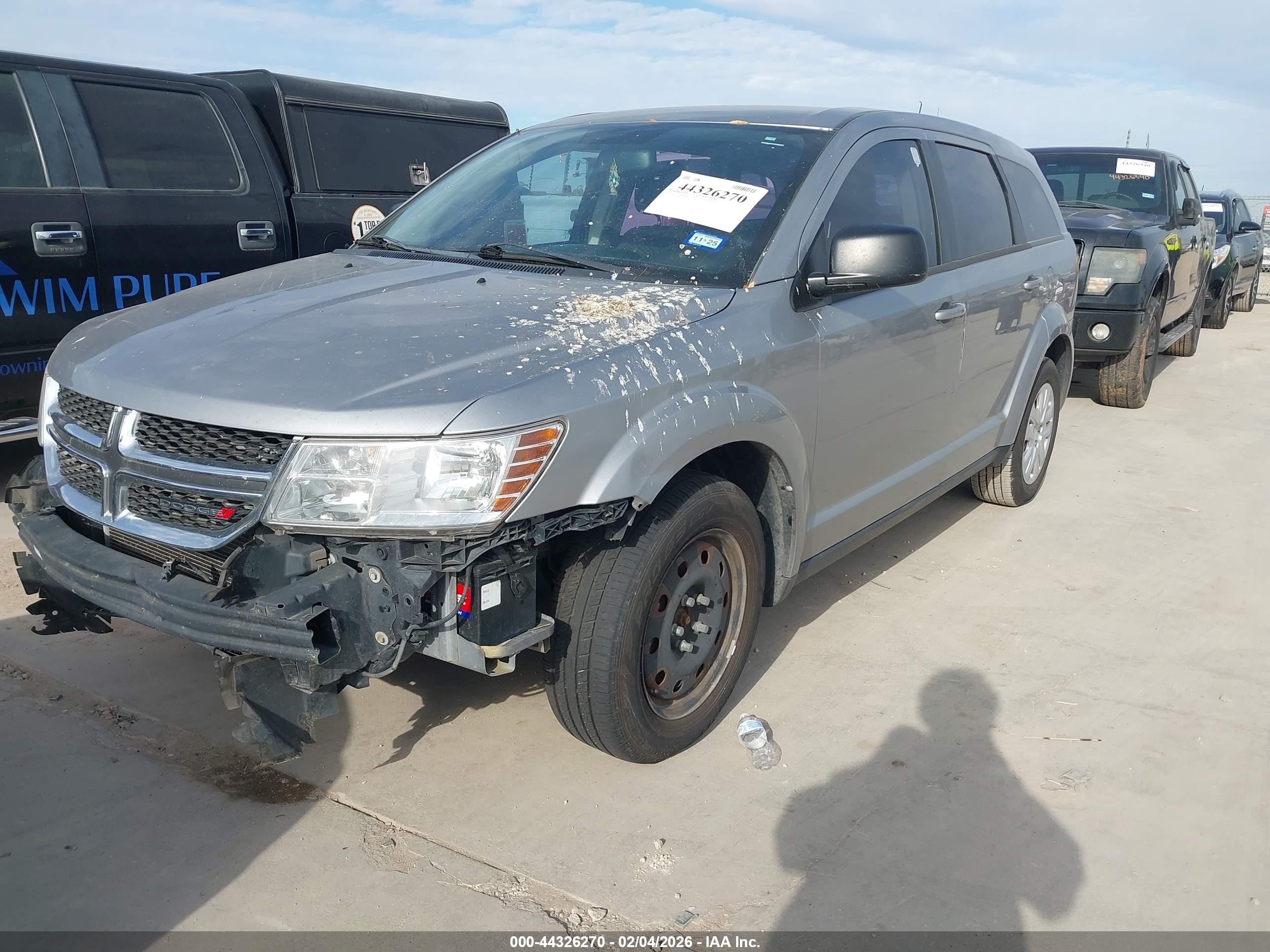 DODGE JOURNEY image 2