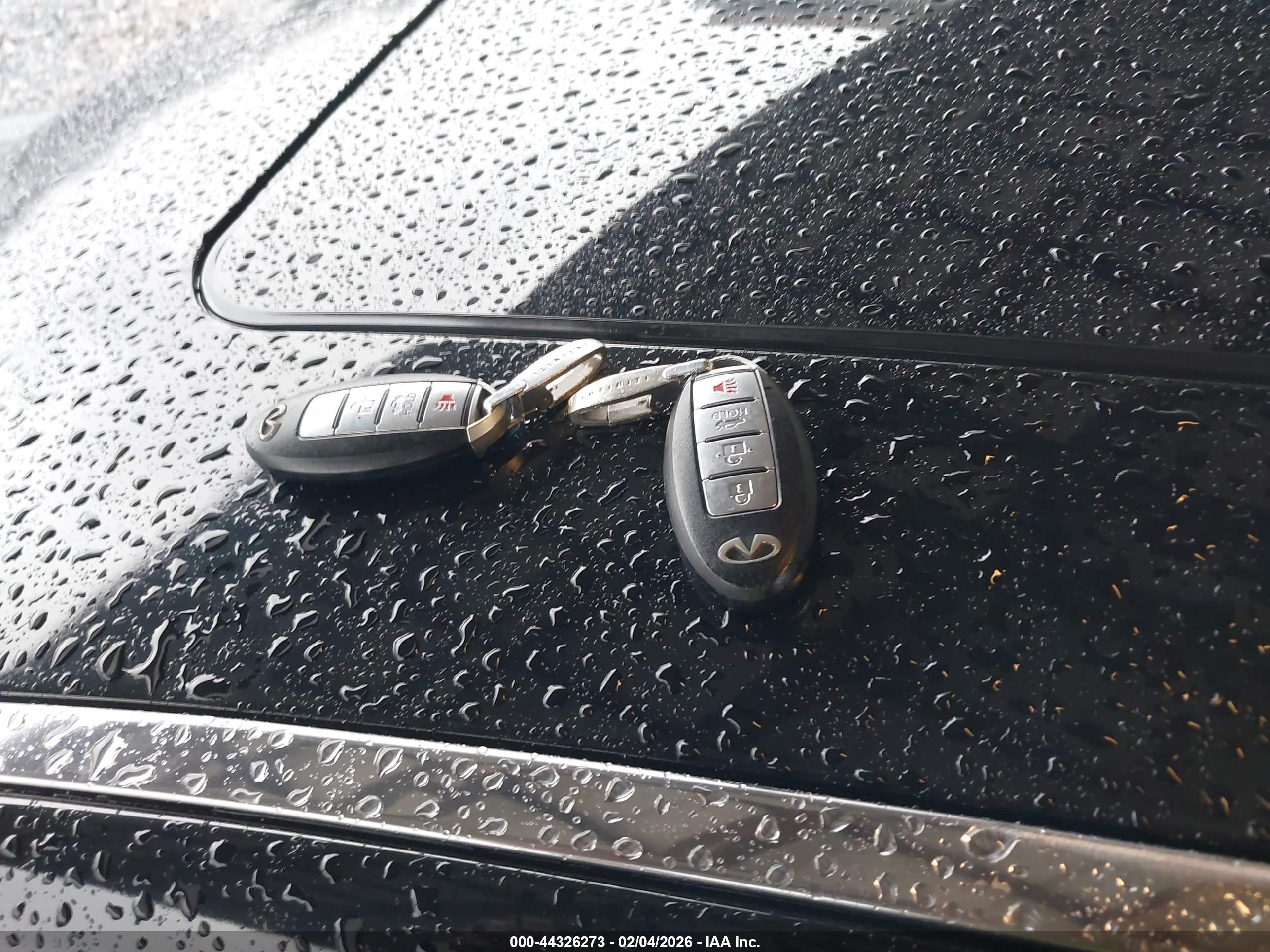 INFINITI M45 image 11