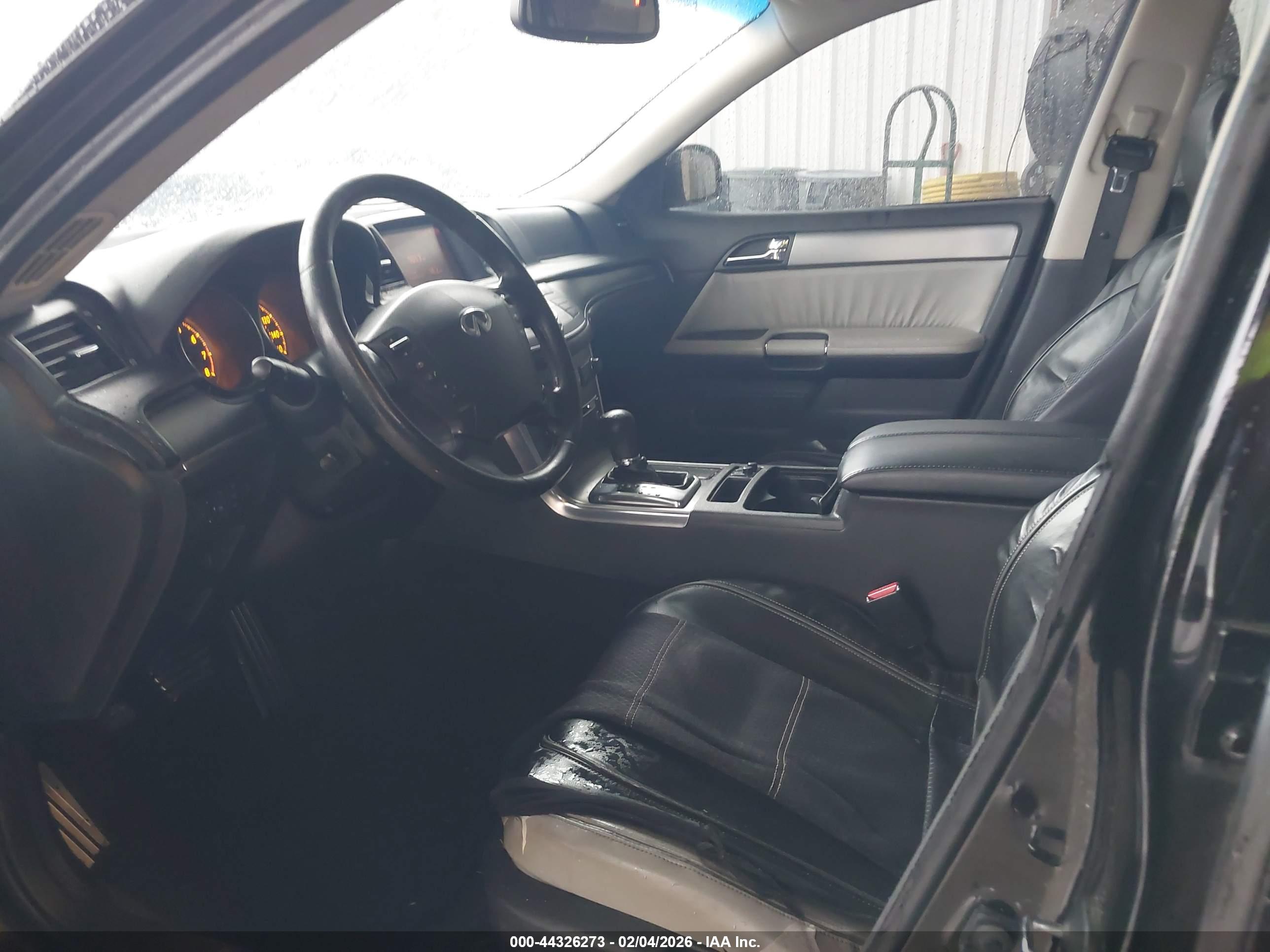 INFINITI M45 image 5