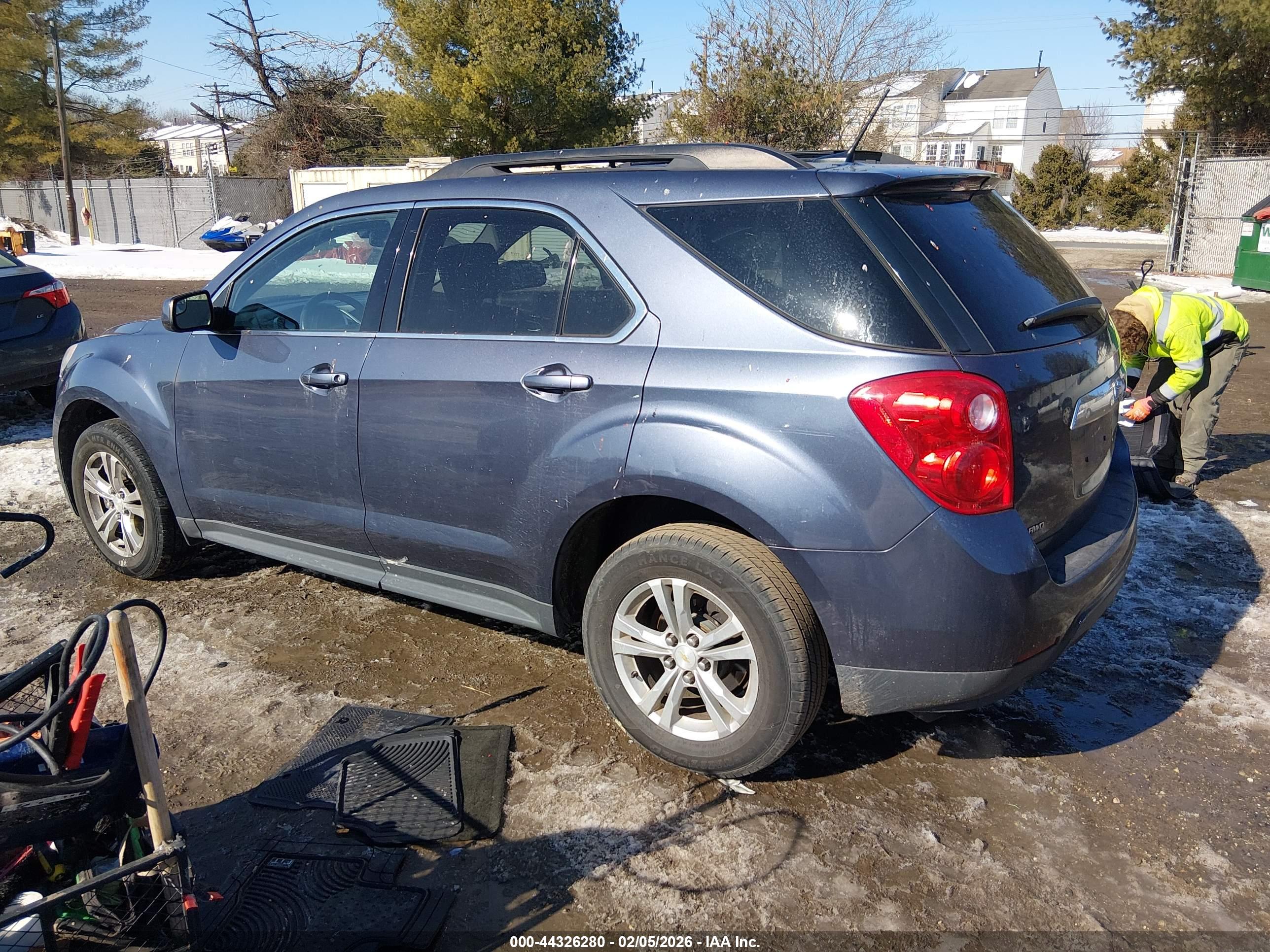 CHEVROLET EQUINOX image 3