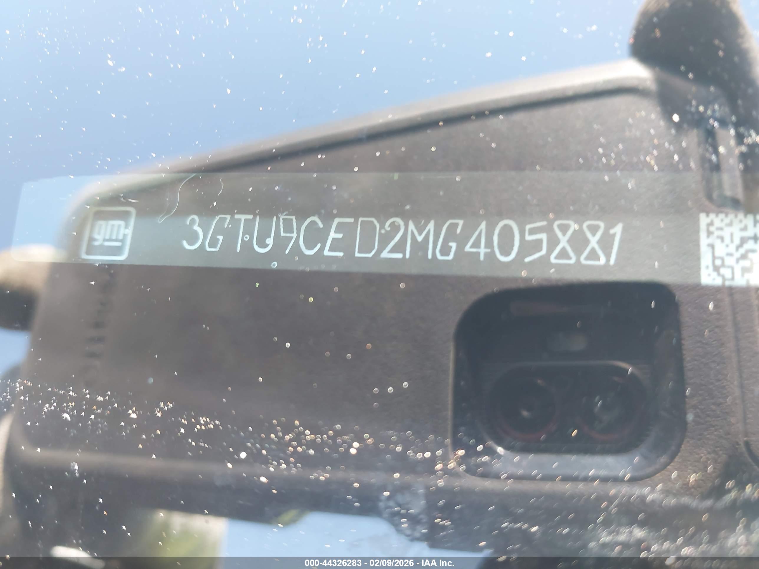 GMC SIERRA image 9