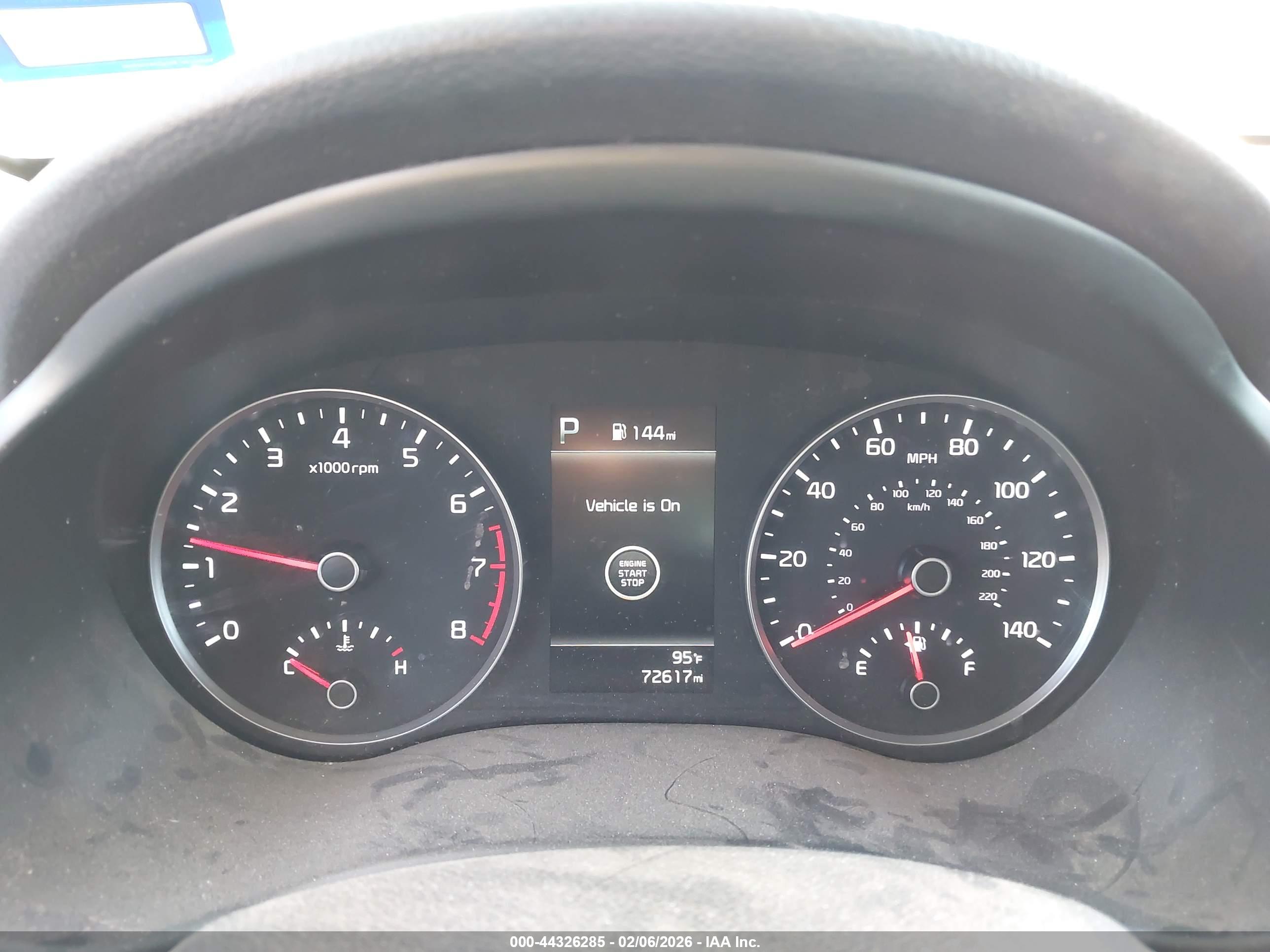 KIA RIO image 7