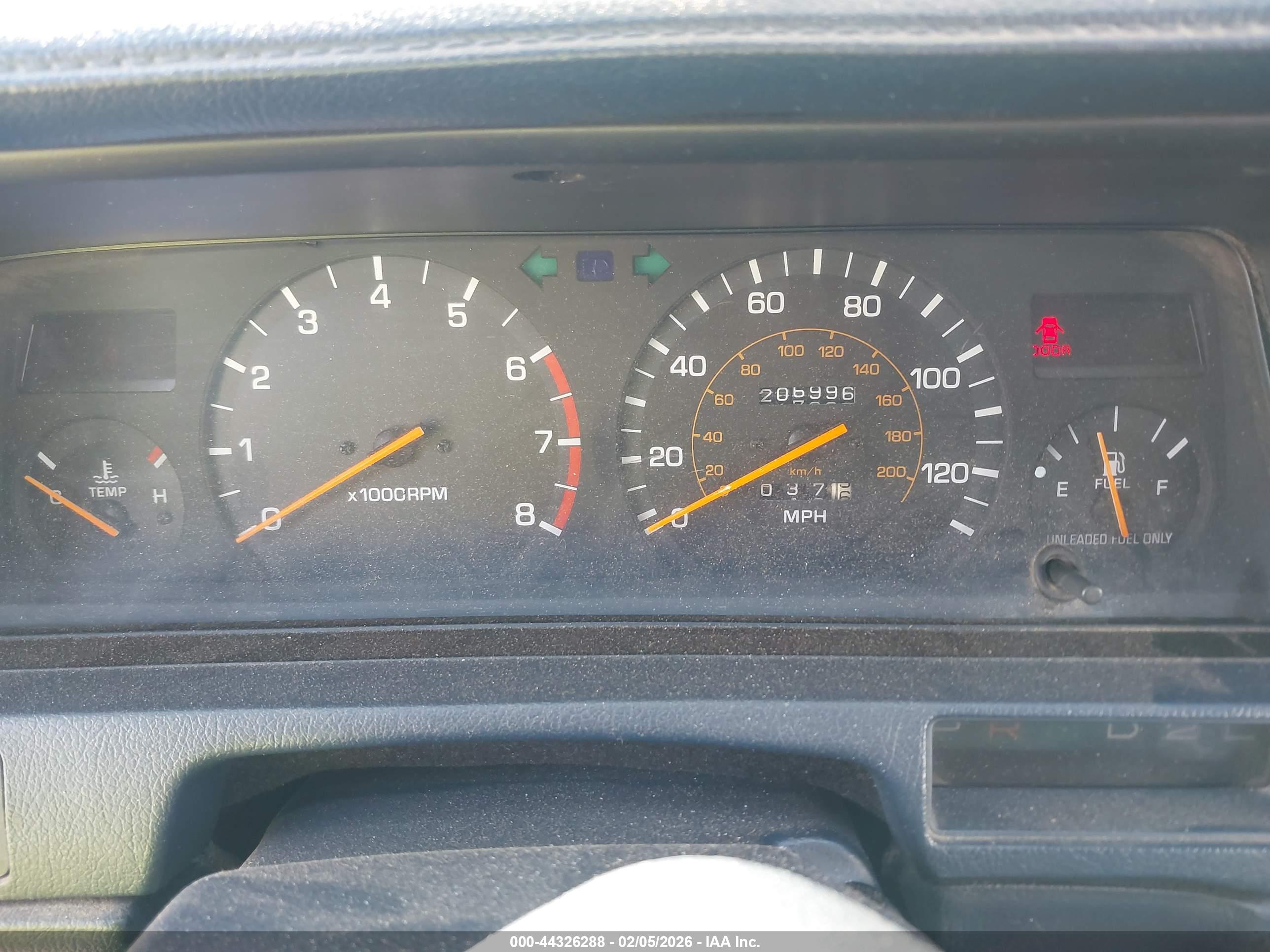 TOYOTA CAMRY image 7