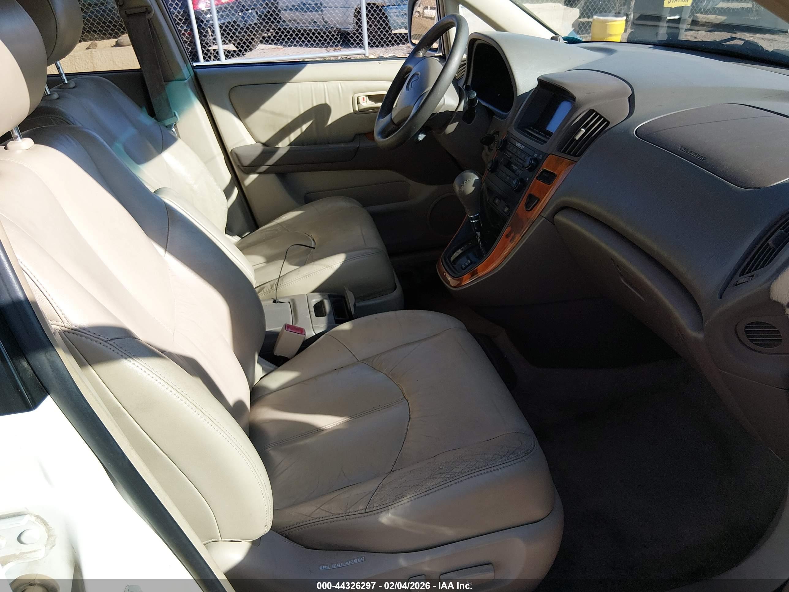 LEXUS RX image 5