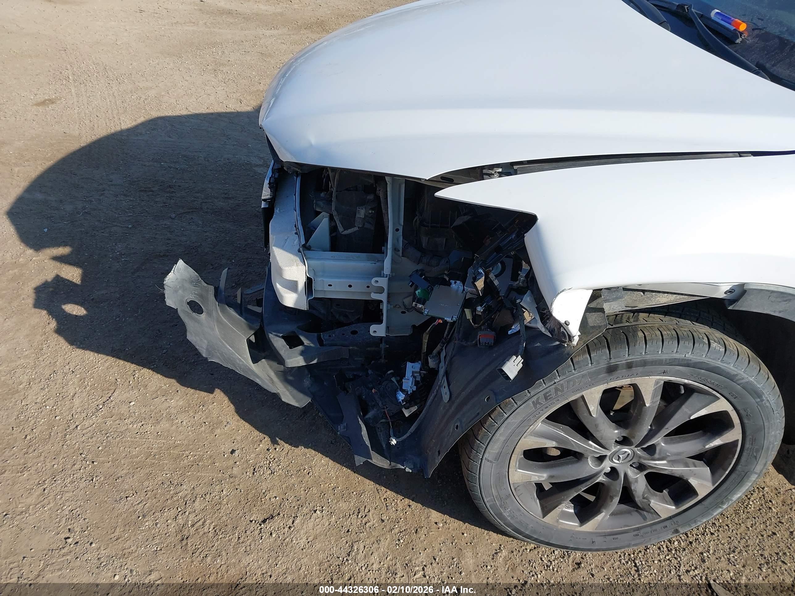 MAZDA CX-5 image 6