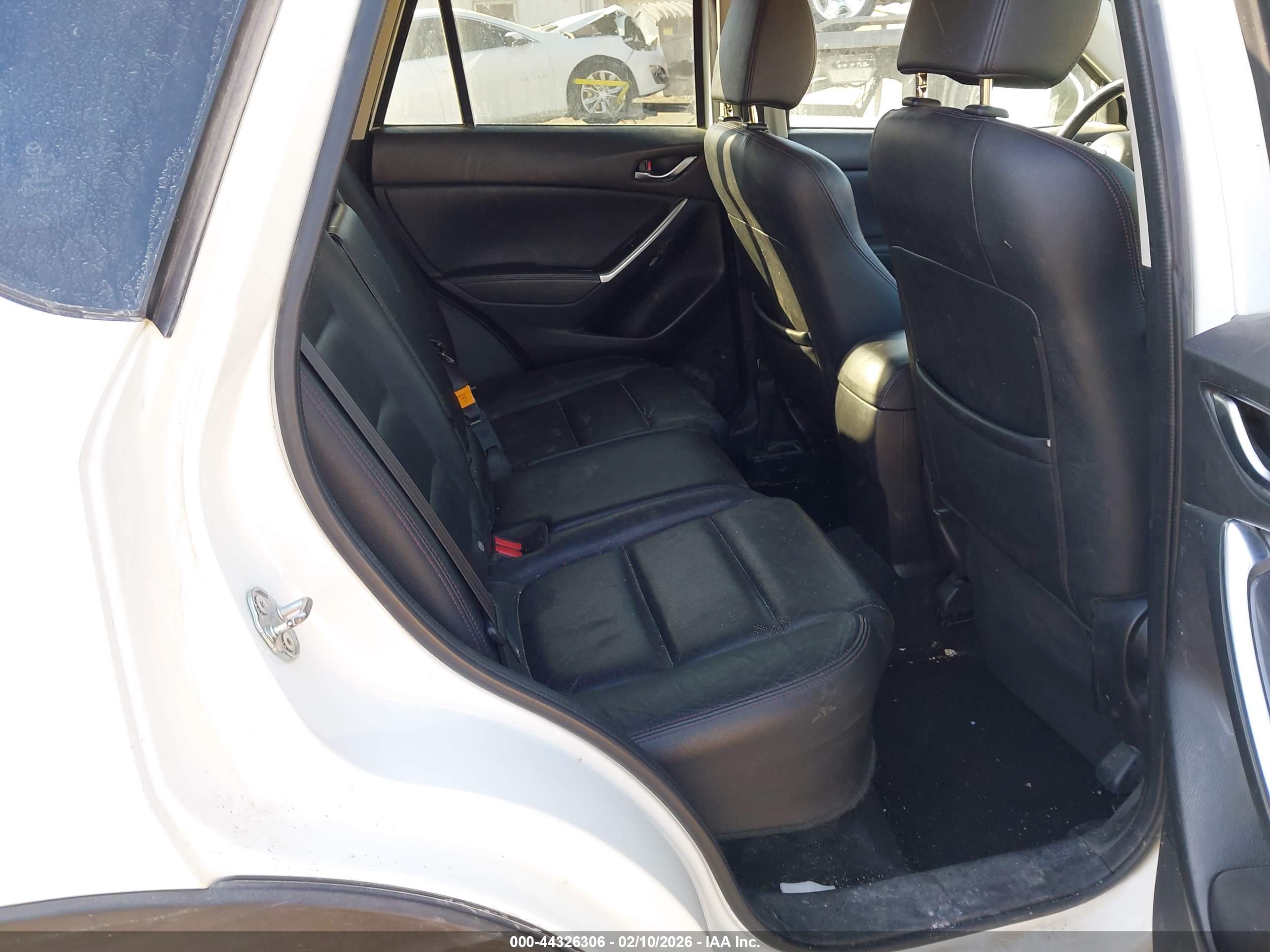 MAZDA CX-5 image 8