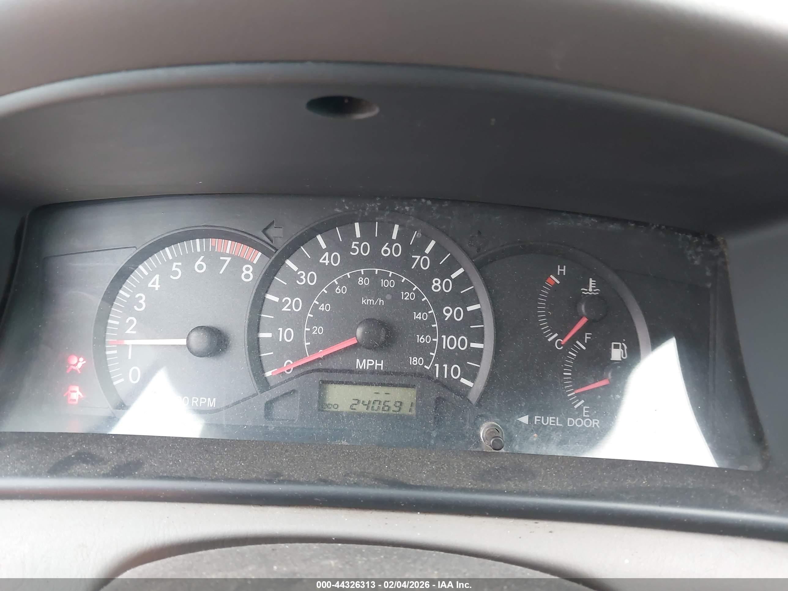 TOYOTA COROLLA image 7