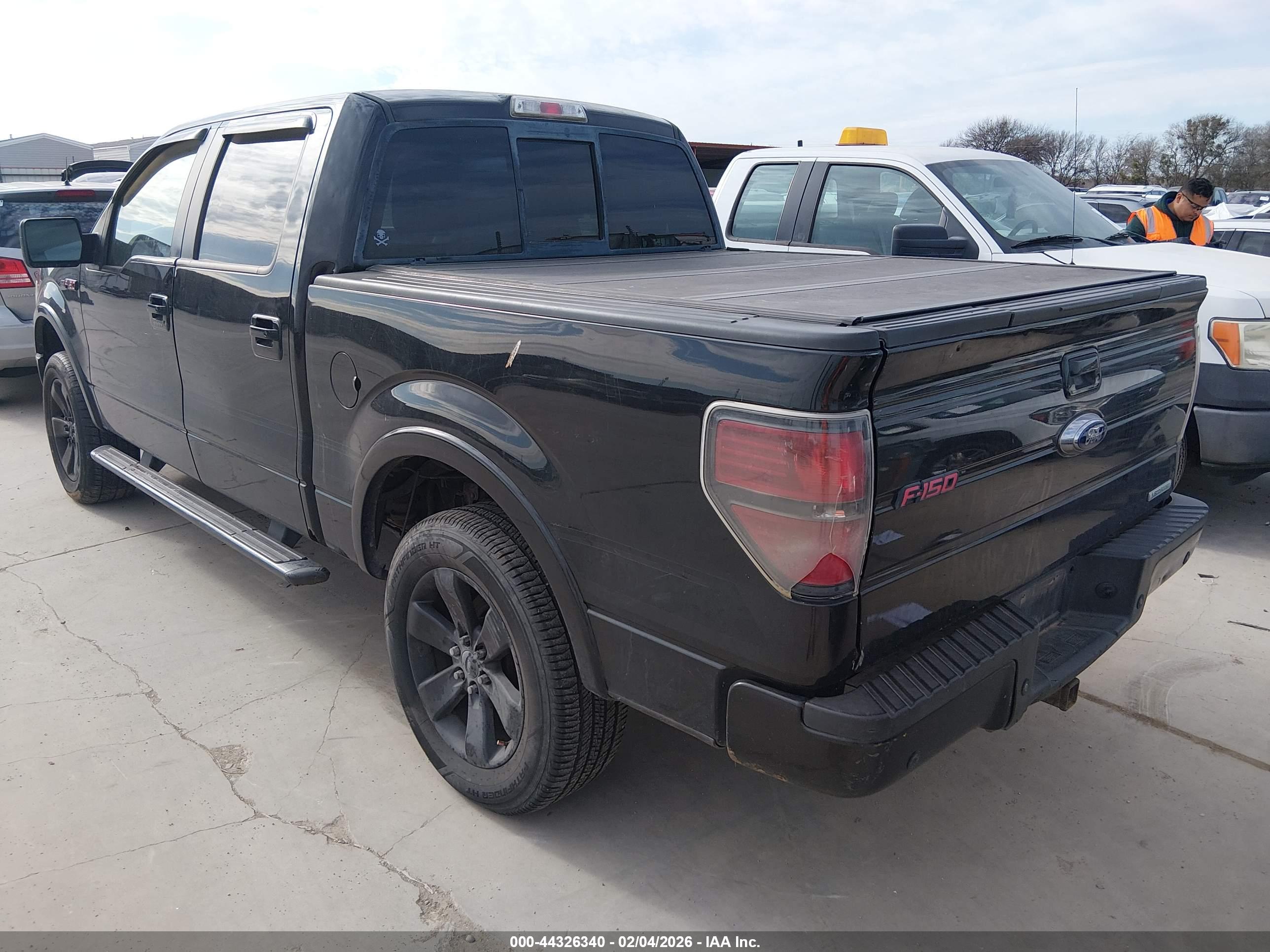 FORD F-150 image 3