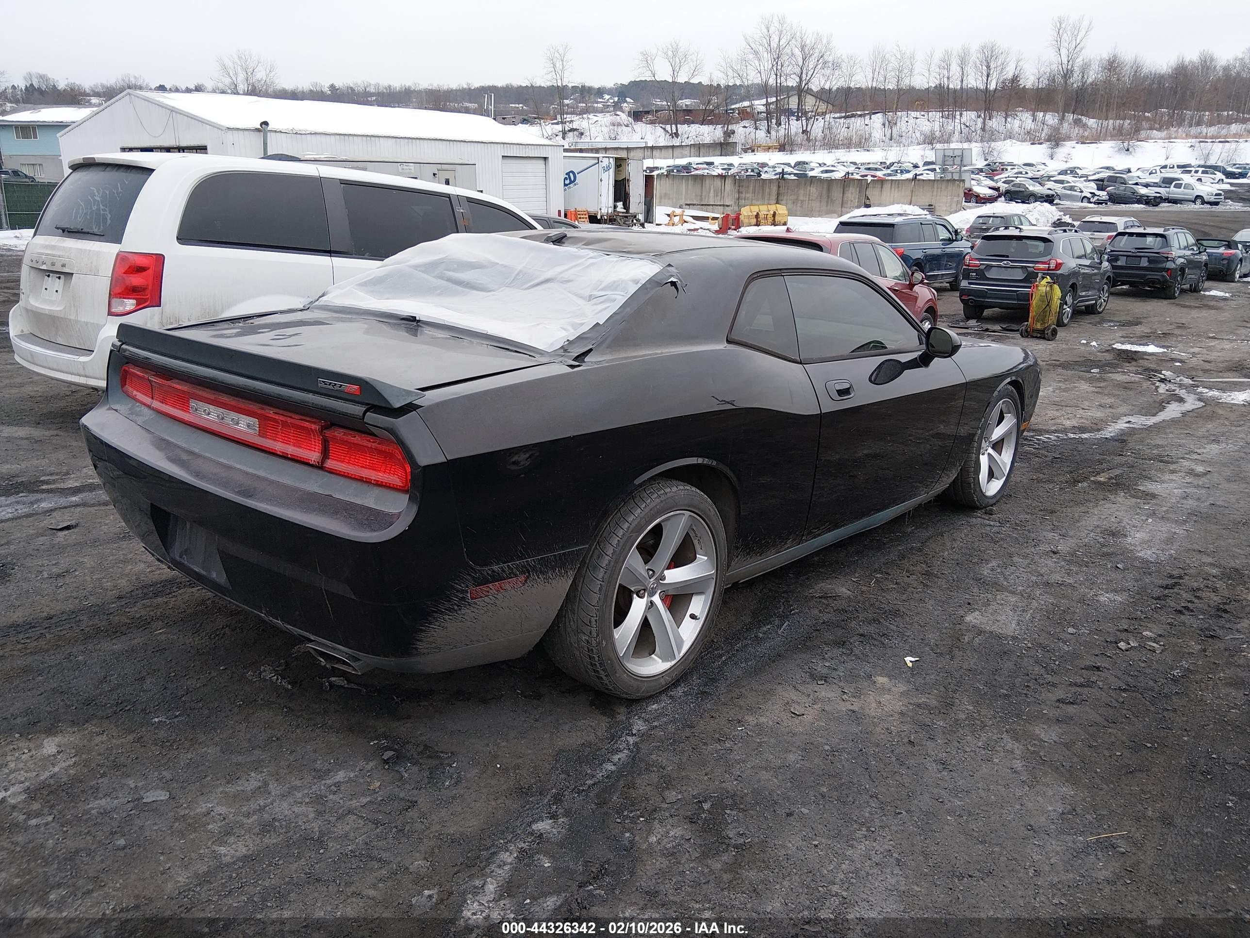 DODGE CHALLENGER image 4