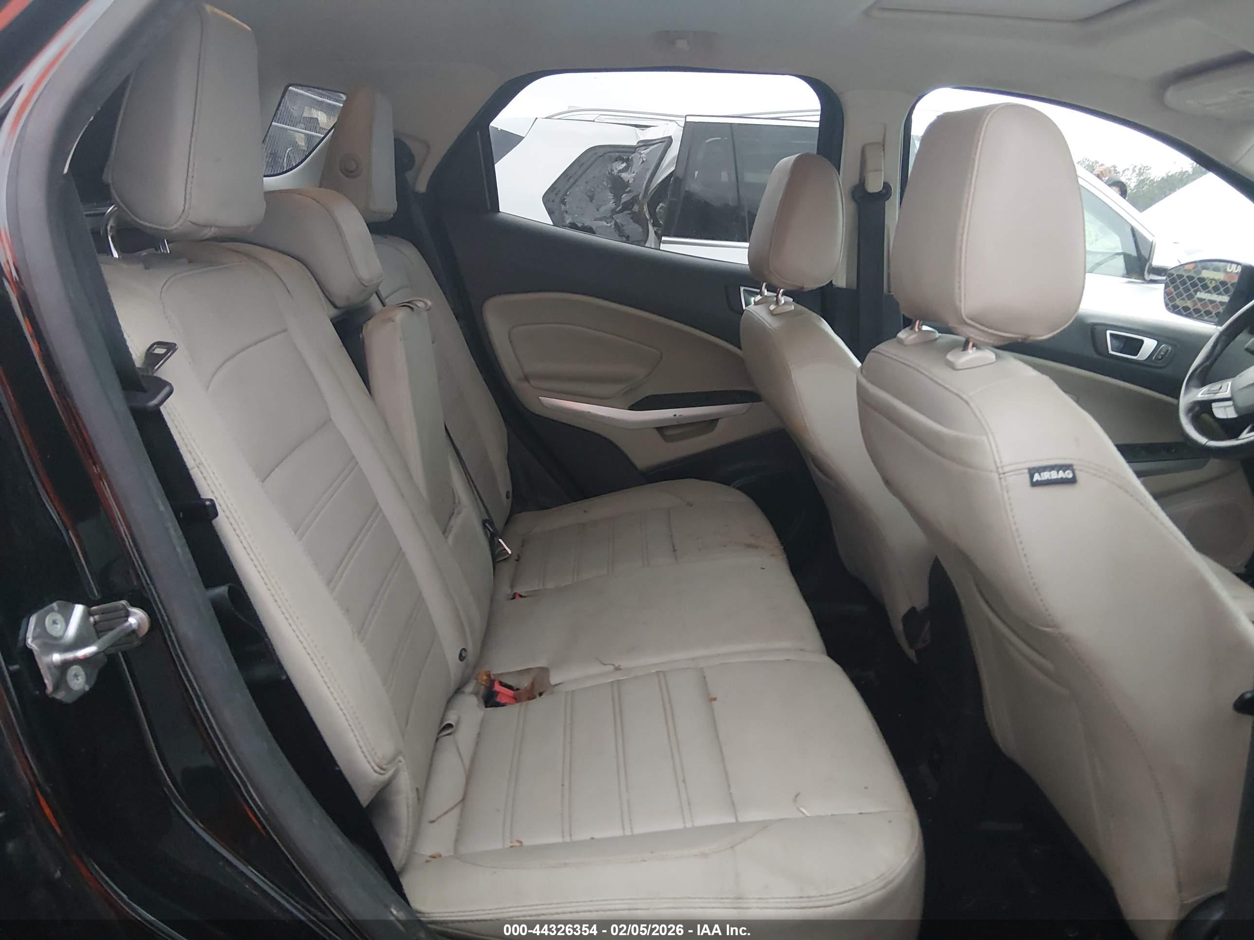 FORD ECOSPORT image 8