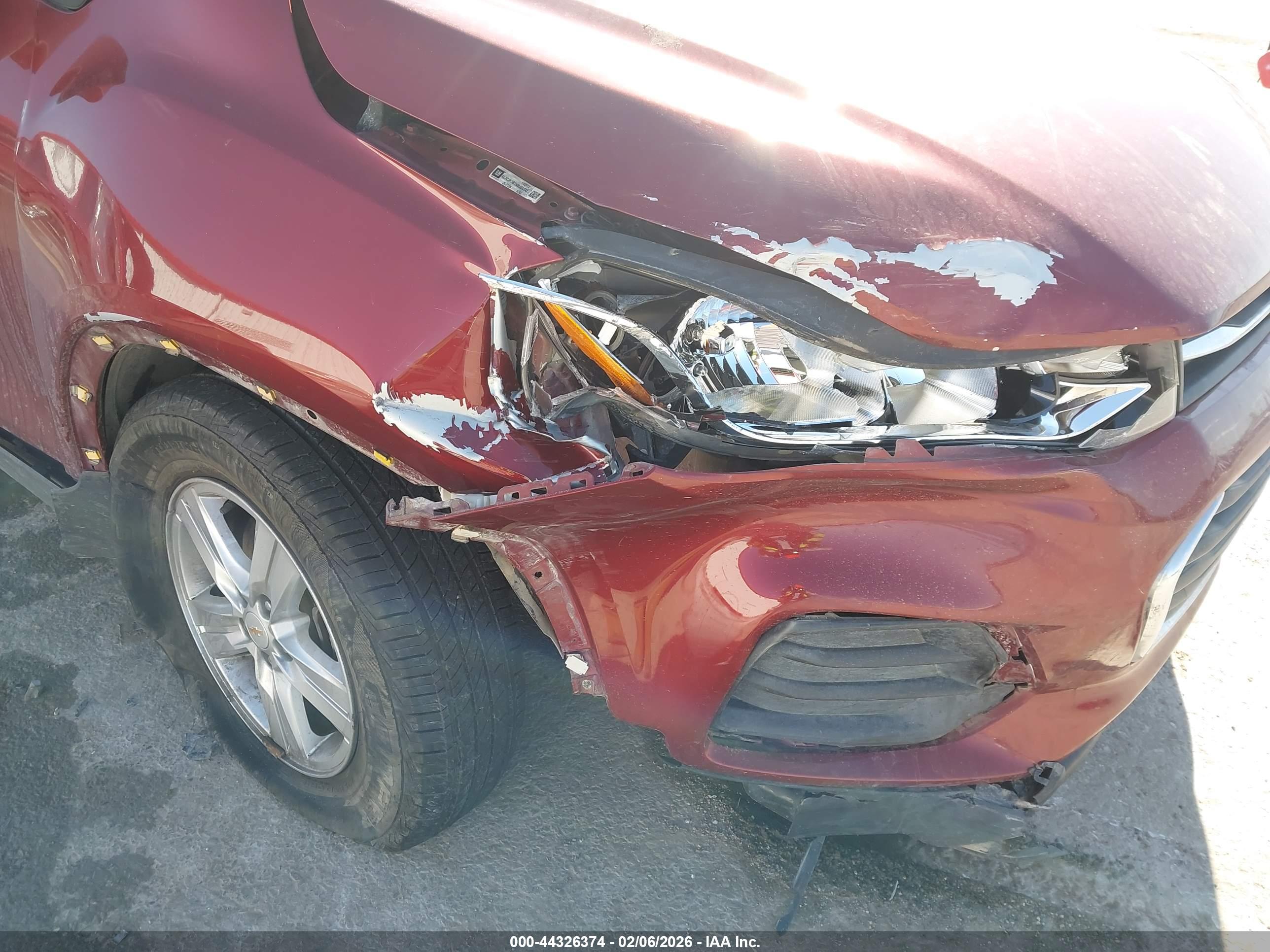 CHEVROLET TRAX image 6
