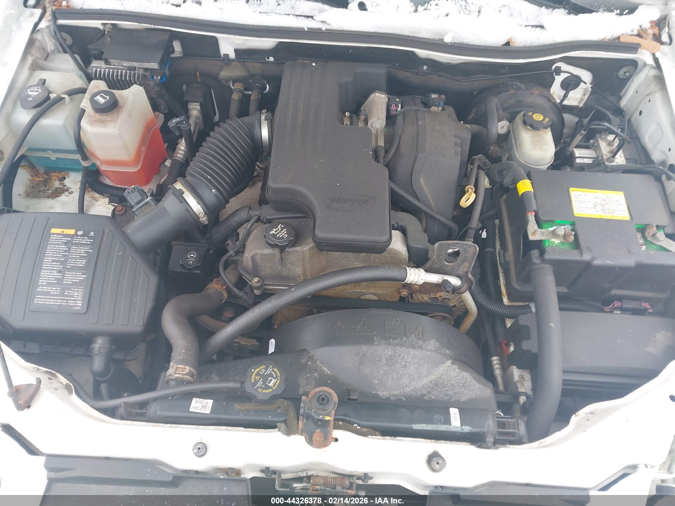 CHEVROLET COLORADO image 10
